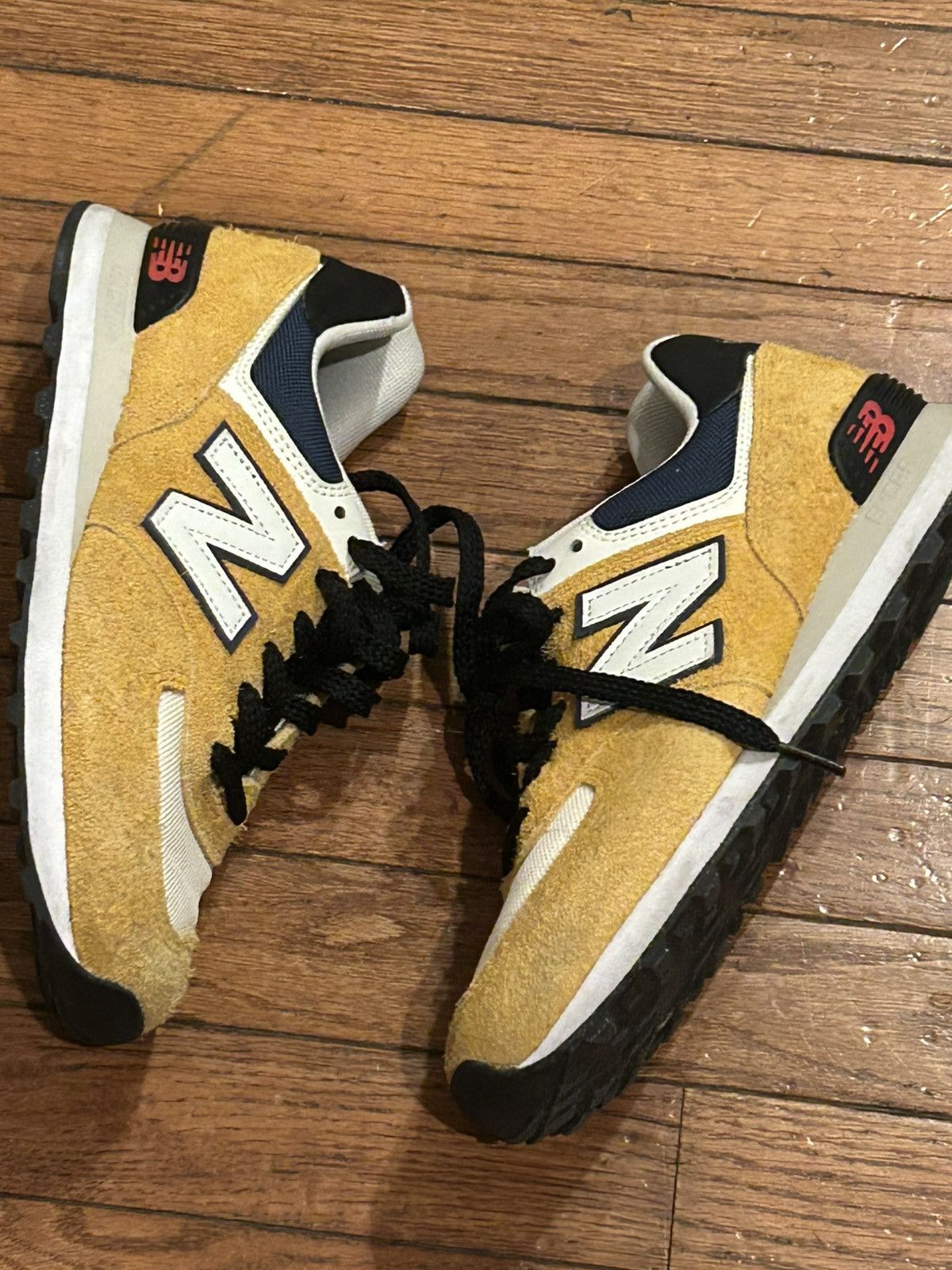 New Balance NEW BALANCE 574 ATHLETIC SHOES Size US 8 / EU 41 - 3 Thumbnail