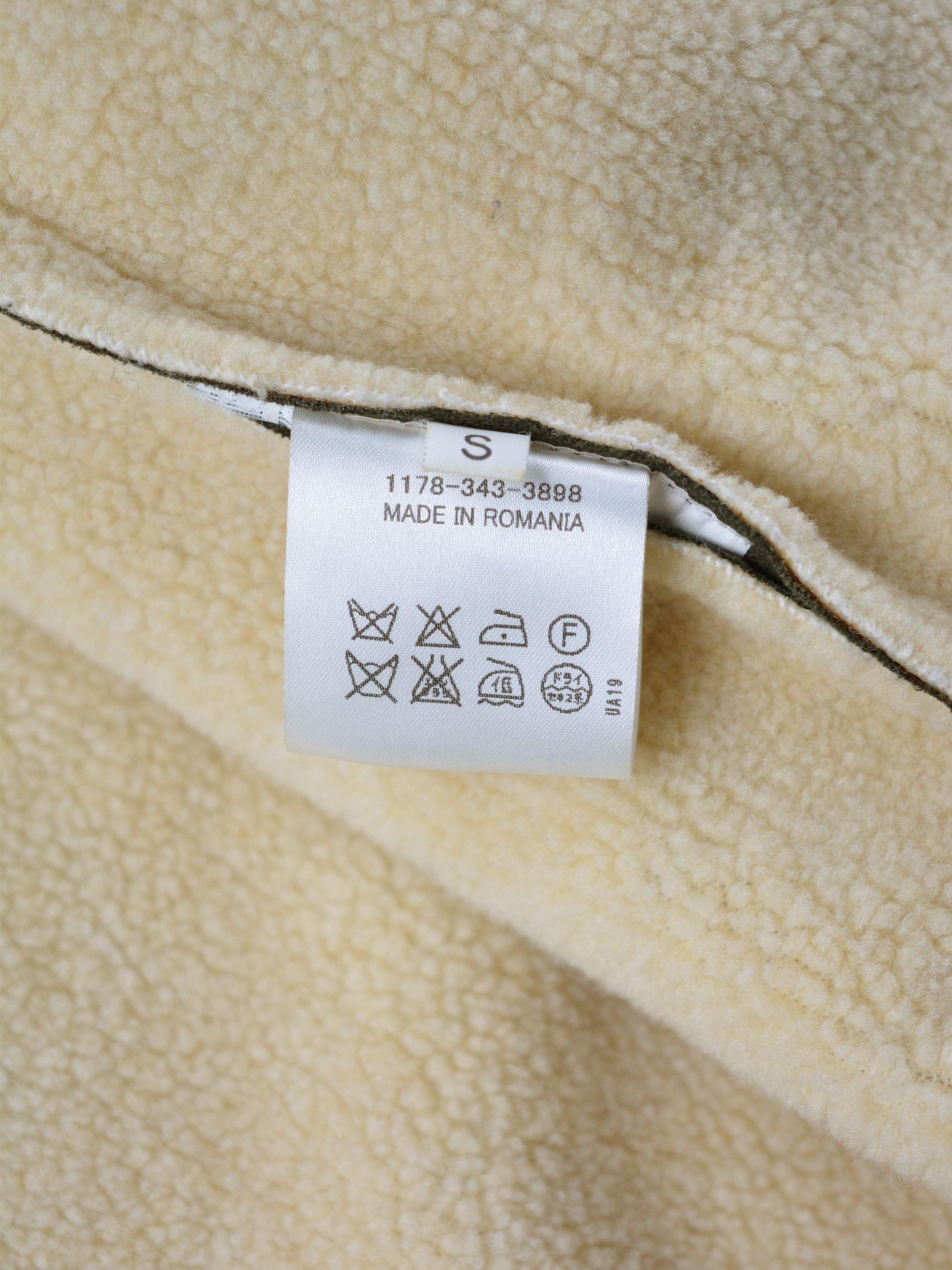 Gosha Rubchinskiy A/W 2015 - faux leather shearling jacket Size US S / EU 44-46 / 1 - 8 Thumbnail