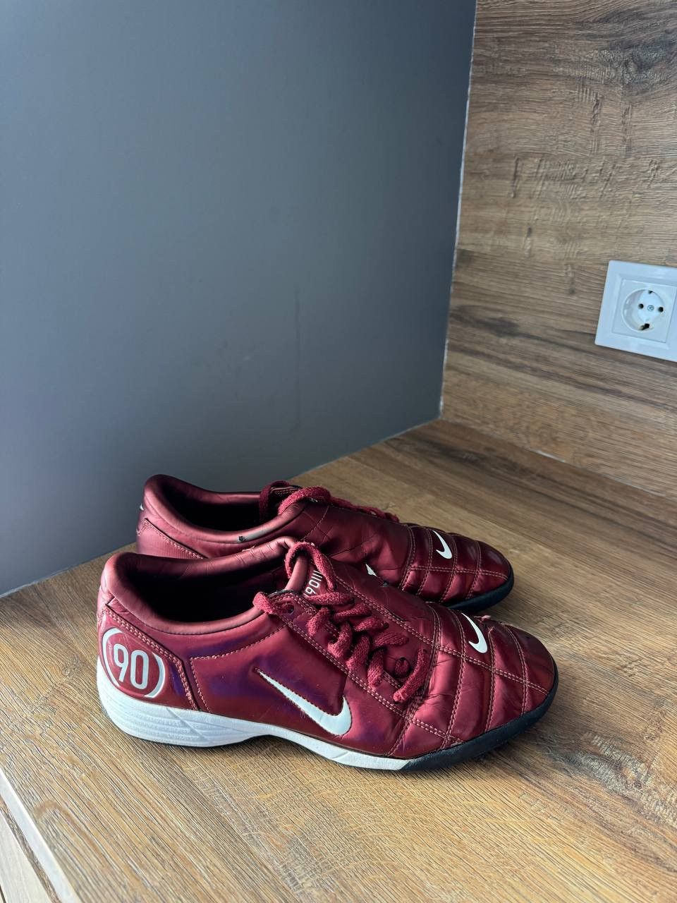 Nike Vintage Nike Total 90 T90 III Soccer Shoes Football Size US 9 / EU 42 - 10 Thumbnail