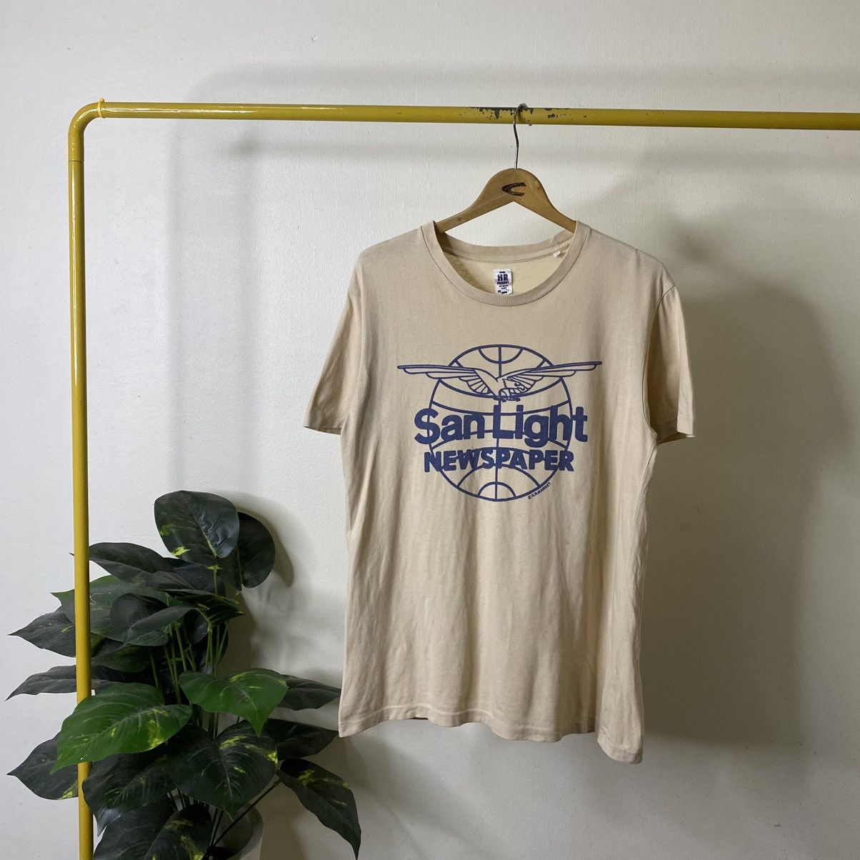 Japanese Brand HR Market San Light Newspaper T Shirt Size US M / EU 48-50 / 2 - 1 Thumbnail