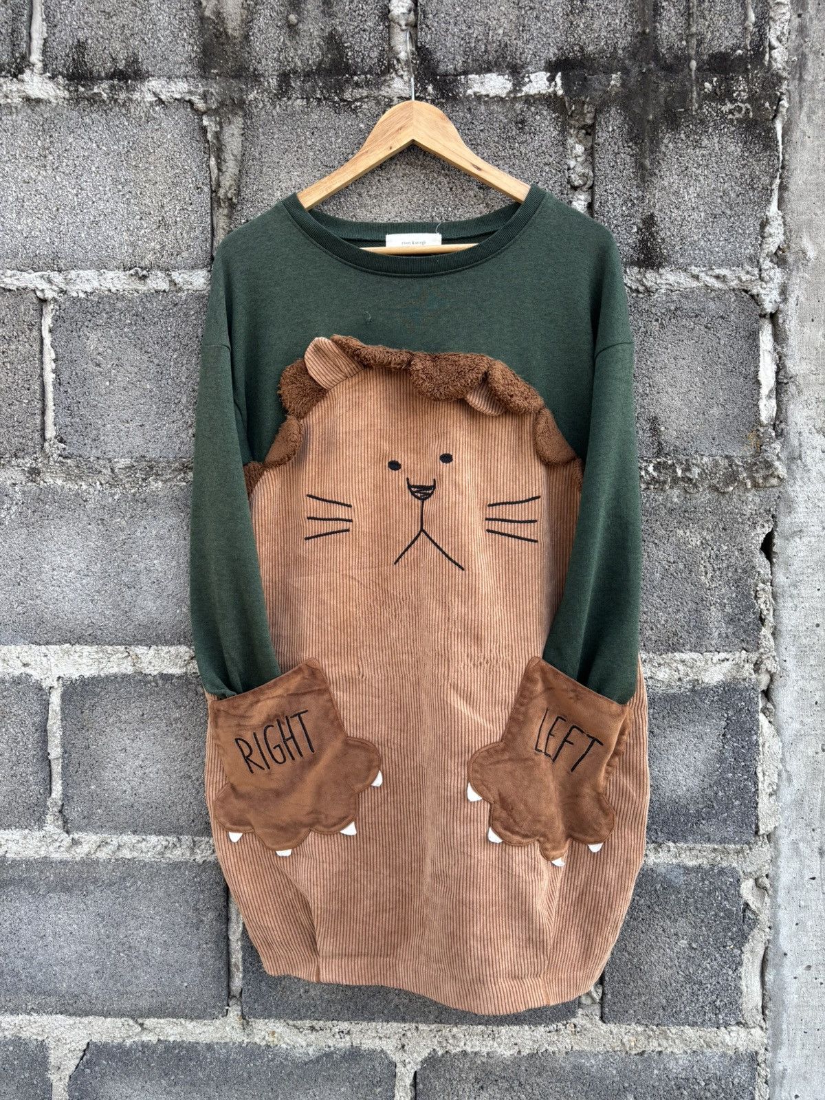 Japanese Brand Lion Rivet & Surge T-Shirt Sweatshirt Coat Rare Size US M / EU 48-50 / 2 - 3 Thumbnail
