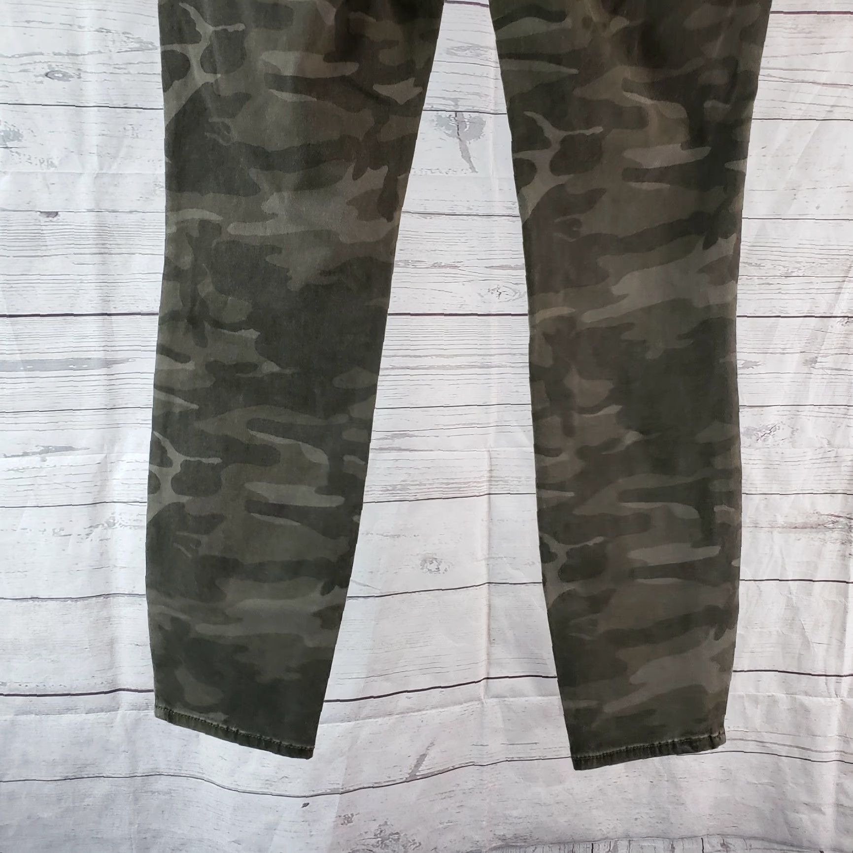 NYDJ NYDJ Ami Skinny Pants Sz 4 Green Camo Mid Rise Cotton Blend Womens Size 27" / US 4 / IT 40 - 5 Thumbnail