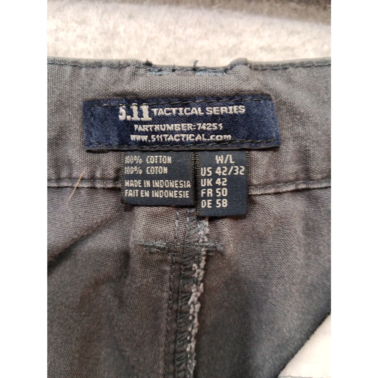 Vintage VINTAGE 511 Tactical Pants Men 42x32 Black Cargo Pants 5.11 Tactical 42 Regular Canvas Cotton Cargo Pocket Straight Leg GUC Size US 42 / EU 58 - 3 Thumbnail