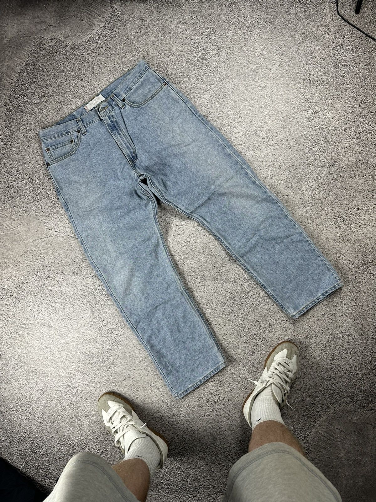 Levi's Vintage Clothing Vintage Levi’s 505 Denim Jean Blue Baggy Faded 90s Regular Size US 36 / EU 52 - 2 Thumbnail
