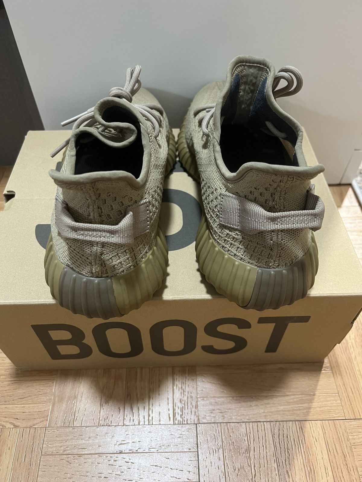 Adidas × Yeezy Adidas Yeezy 350 boost Earth sz 9.5 used Size US 9.5 / EU 42-43 - 4 Thumbnail