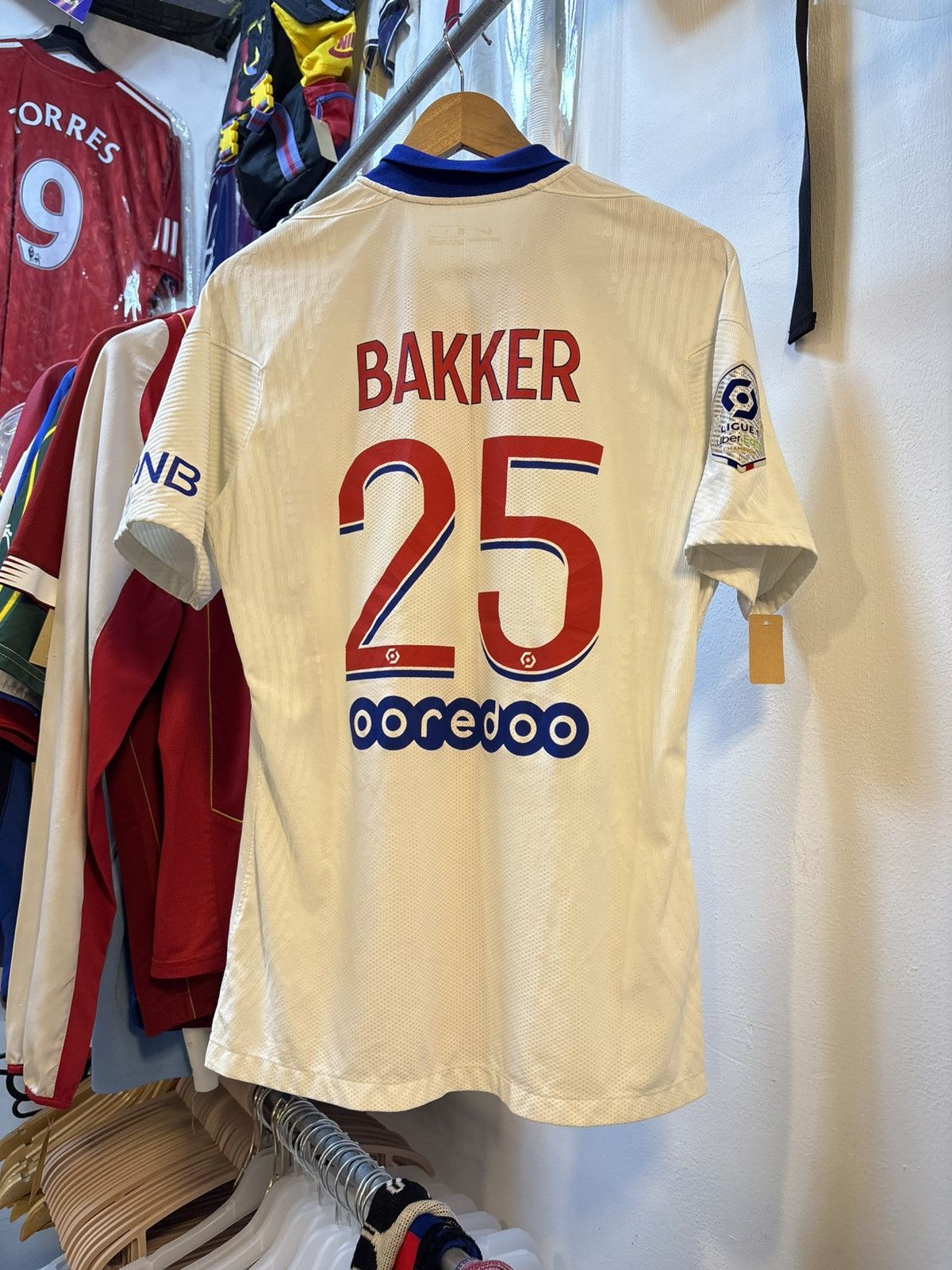 Nike 2020 Paris Saint-German Away Kit Player Version Size US L / EU 52-54 / 3 - 4 Thumbnail