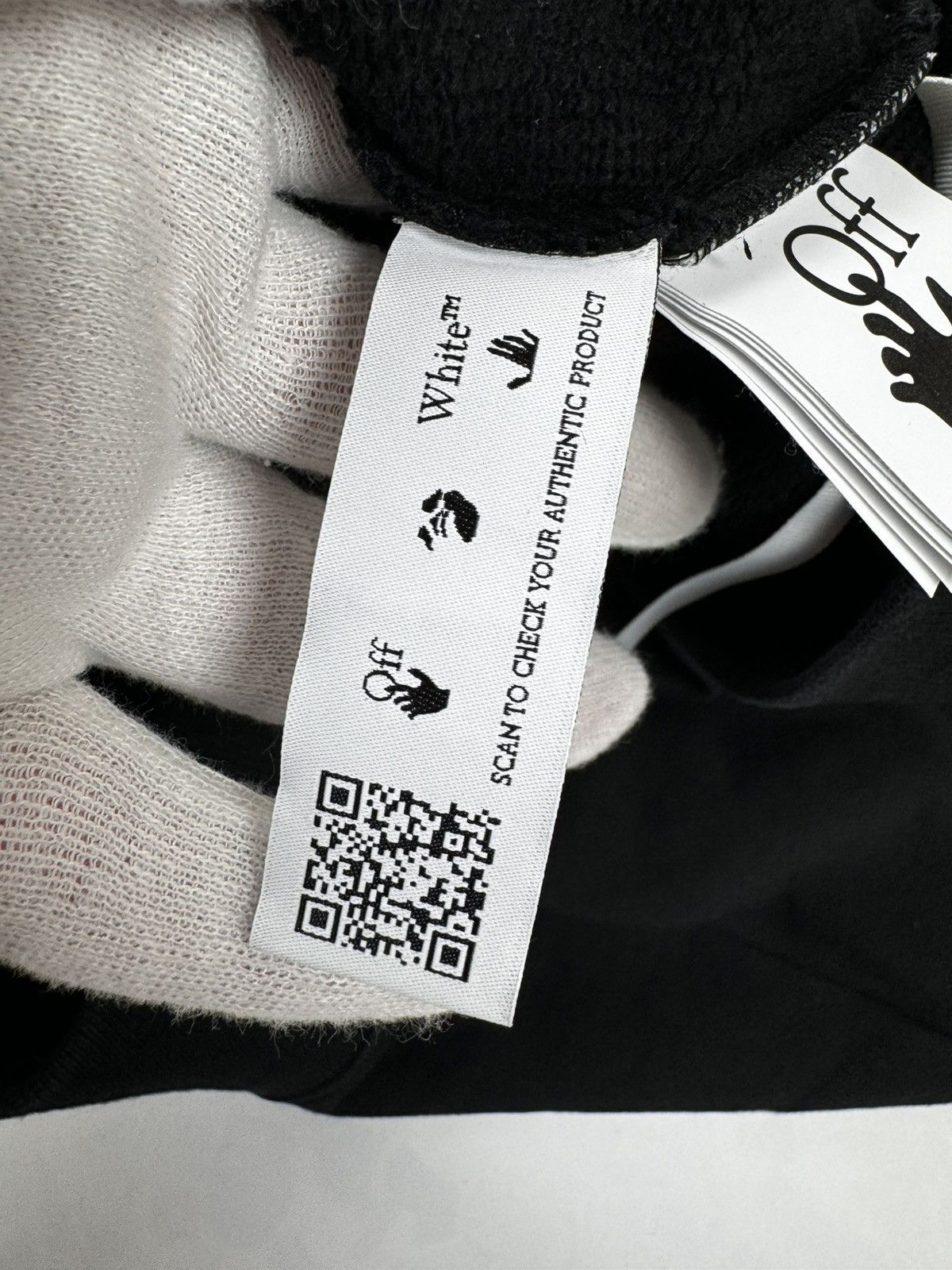 Off-White Off-White Black Caravaggio Diagonal Hoodie Size US M / EU 48-50 / 2 - 11 Thumbnail