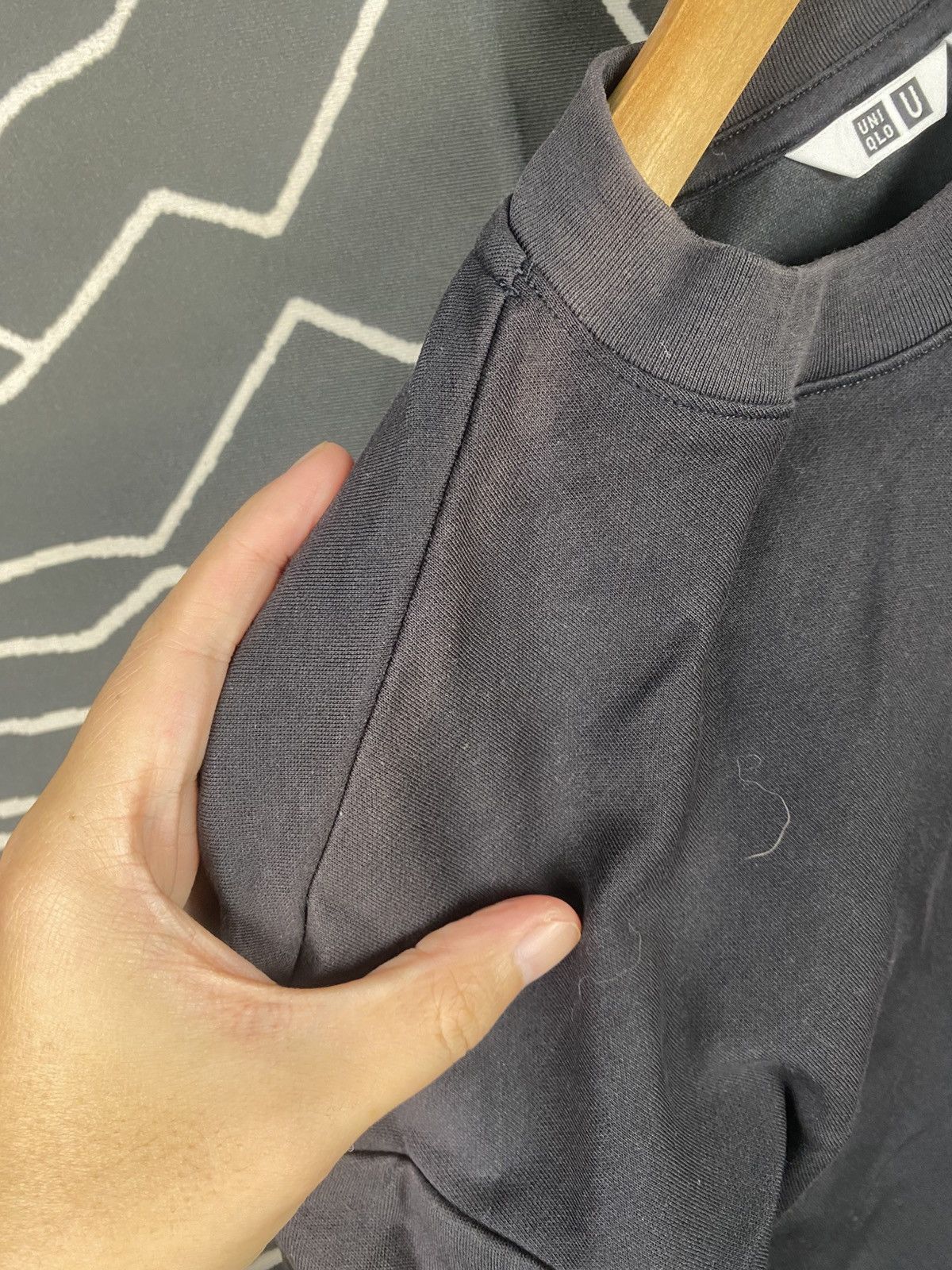 Uniqlo Uniqlo Alrism Black Tee Size US S / EU 44-46 / 1 - 5 Thumbnail