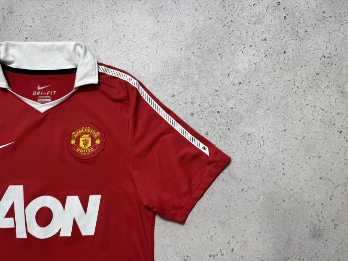 Nike Nike FC Manchester United Soccer Jersey 2010/2011 Home Away Size US S / EU 44-46 / 1 - 3 Thumbnail