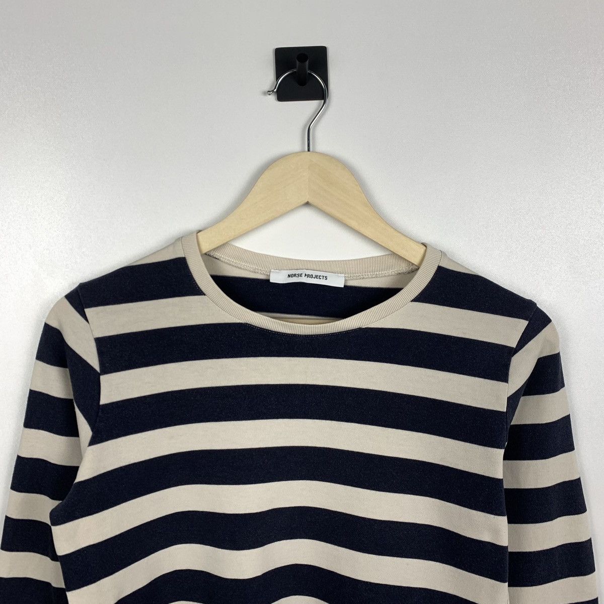 Norse Projects Norse Project Striped Long Sleeve T-Shirr Size XS White Blue Size XS / US 0-2 / IT 36-38 - 2 Thumbnail