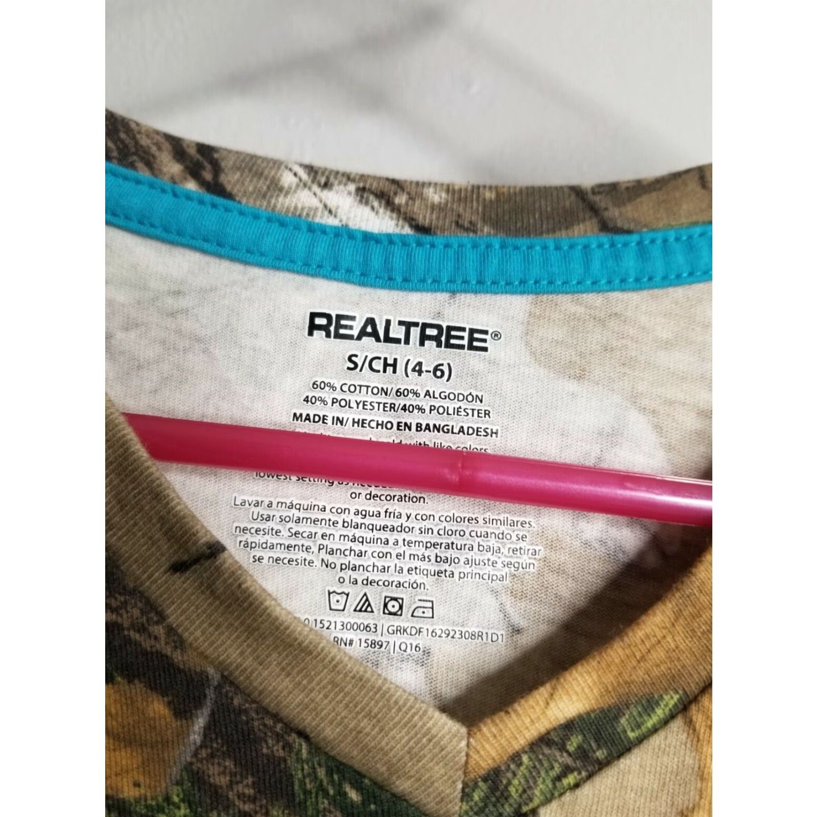 Realtree Realtree Xtra Camo Women’s Baselayer Hunting Shirt Long Sleeve Size S Multicolor Polyester Casual Activewear Womens Size S / US 4 / IT 40 - 4 Thumbnail