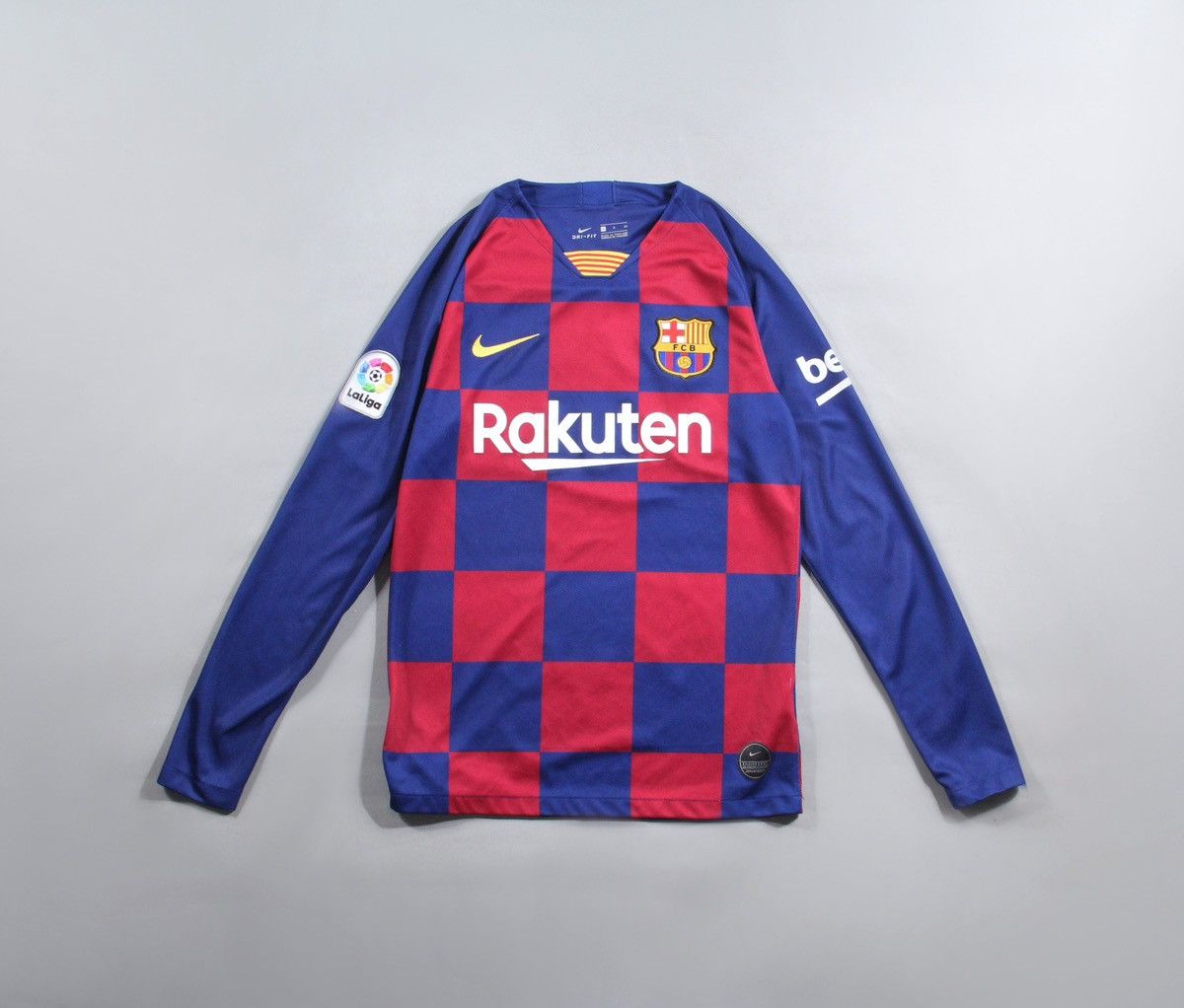 Nike Nike Barcelona 2019 Vintage Jersey Soccer Football Shirt S Size US S / EU 44-46 / 1 - 1 Thumbnail