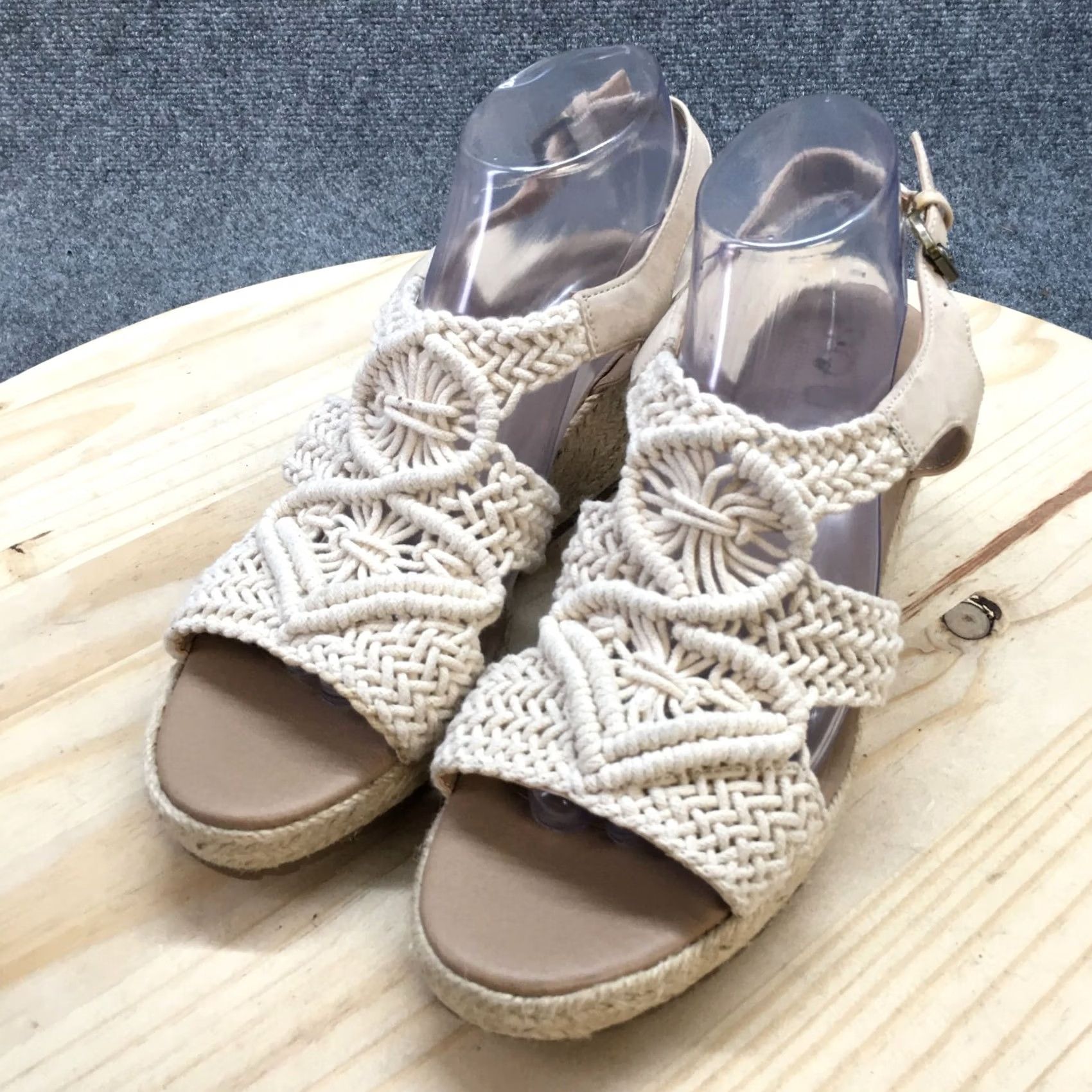 Vintage Soul Naturalizer Oasis Espadrille Wedge Slingback Sandals Womens 9.5 M Ivory Cream Buckle Open Toe Casual Fashion Shoes Size US 10 / IT 40 - 3 Thumbnail