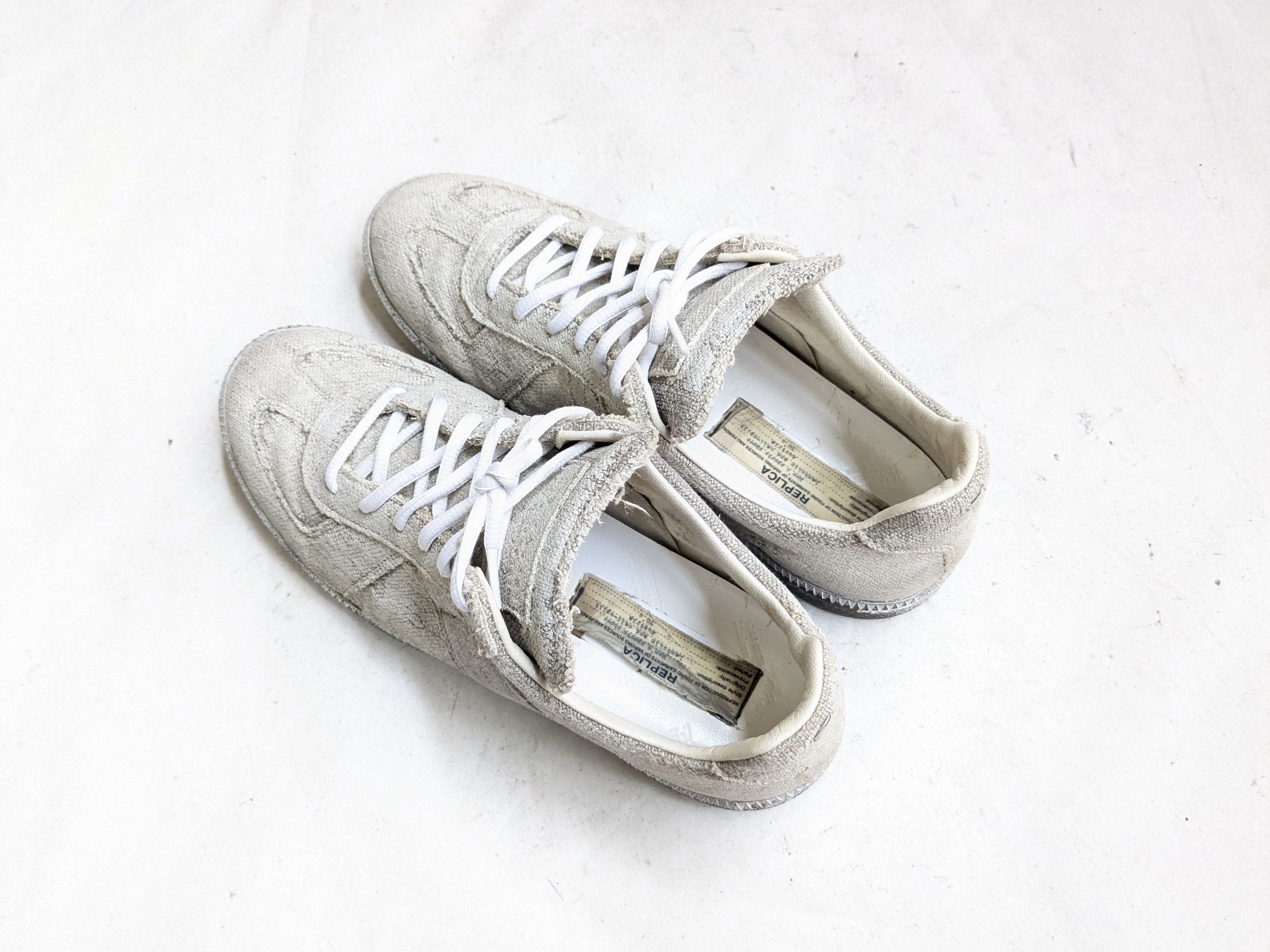 Maison Margiela Maison Margiela GAT Replica White Paint Canvas 9 42 Size US 9 / EU 42 - 13 Thumbnail