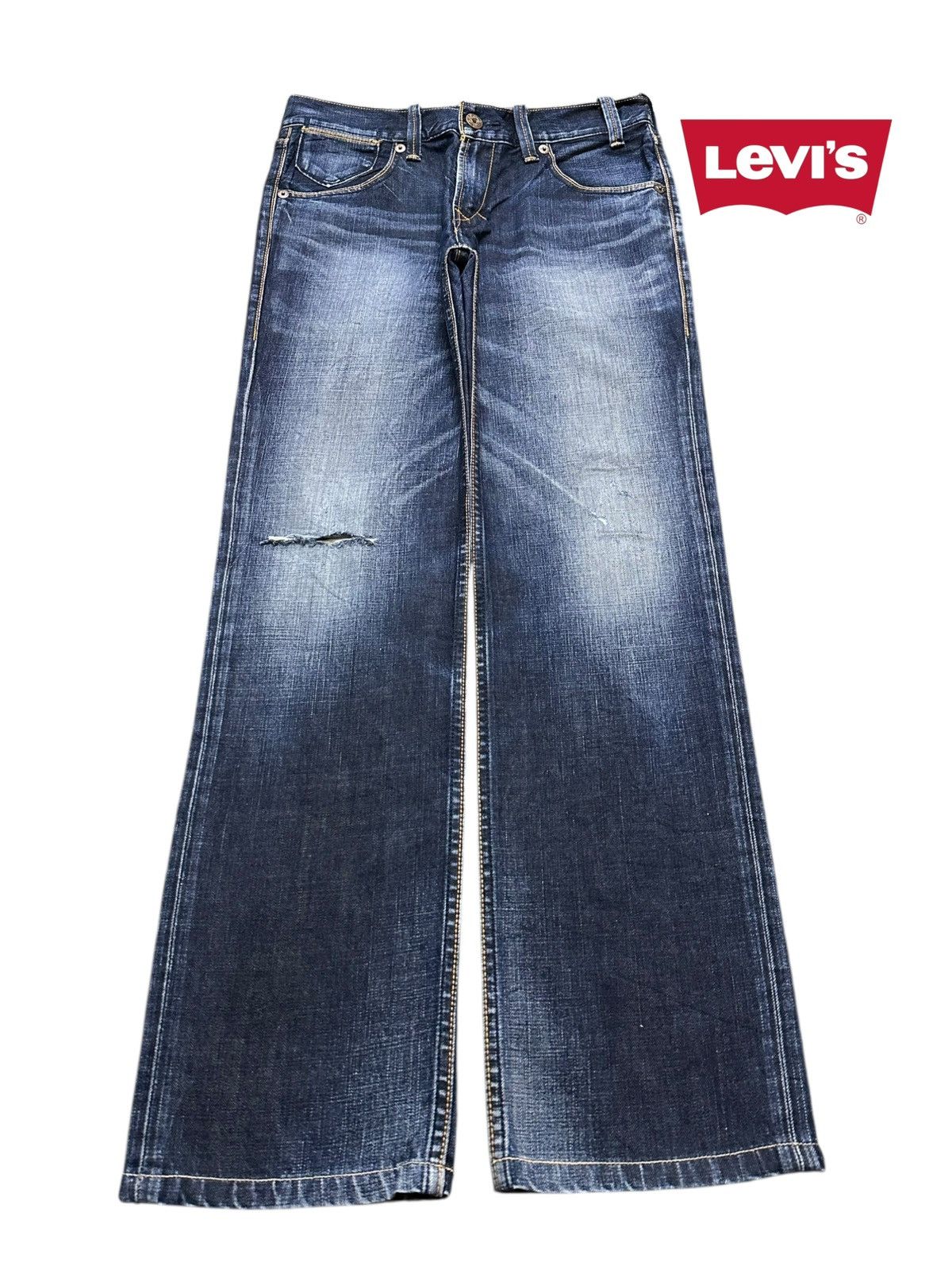 Levi's Vintage Y2K Levis 504 Blue Faded Wash Distress Straight Leg Size US 32 / EU 48 - 1 Thumbnail