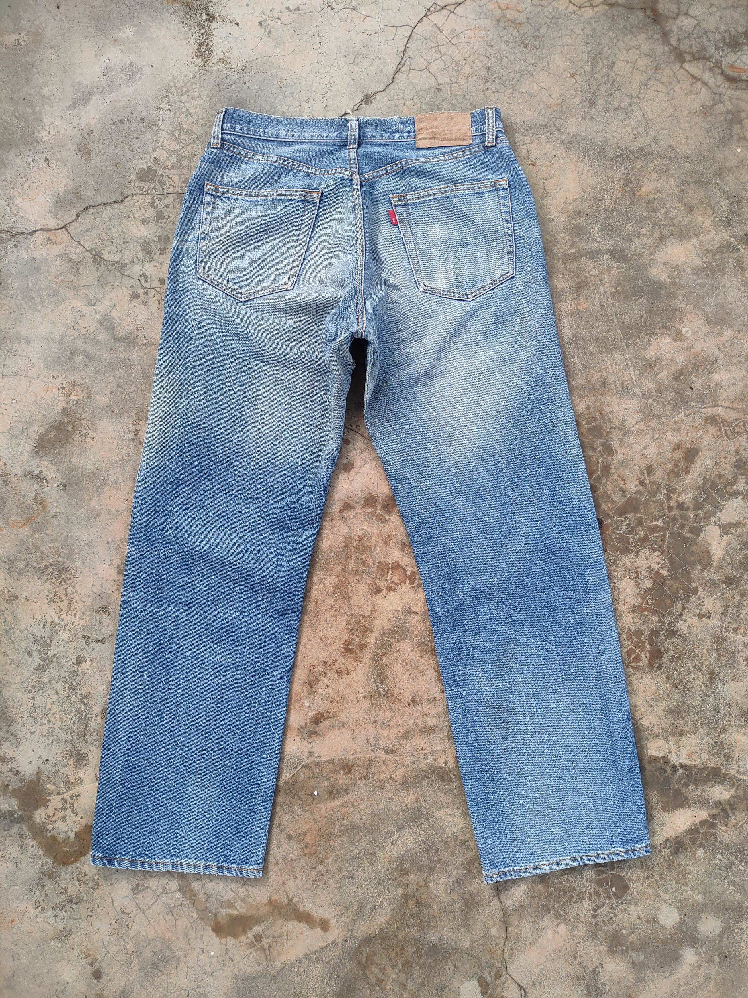 Japanese Brand VINTAGE JAPANESE FADED DISTRESSED DENIM JEAN PANTS Size US 31 - 7 Thumbnail
