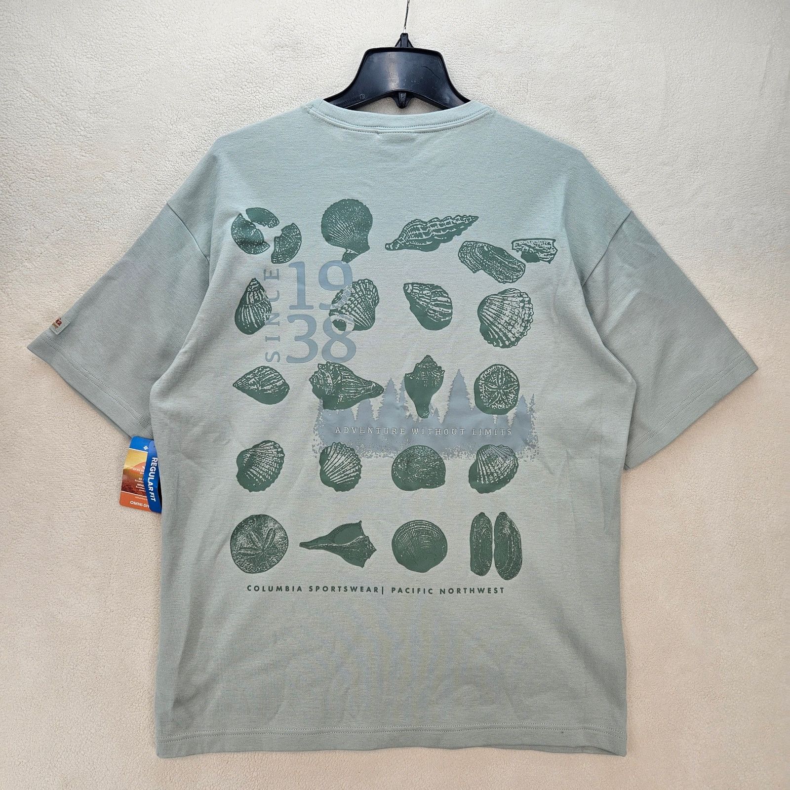 Columbia COLUMBIA SPORTSWEAR MEN'S MEDIUM CSC HERITAGE GRAPHIC TEE MI Size US M / EU 48-50 / 2 - 7 Thumbnail