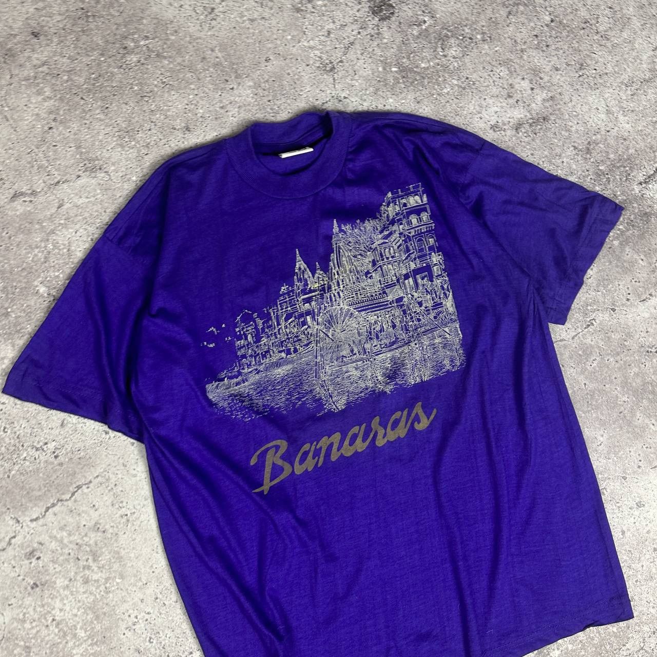 Vintage Vintage 90s Banaras Varanasi Graphic print tee India y2k og Size US L / EU 52-54 / 3 - 3 Thumbnail
