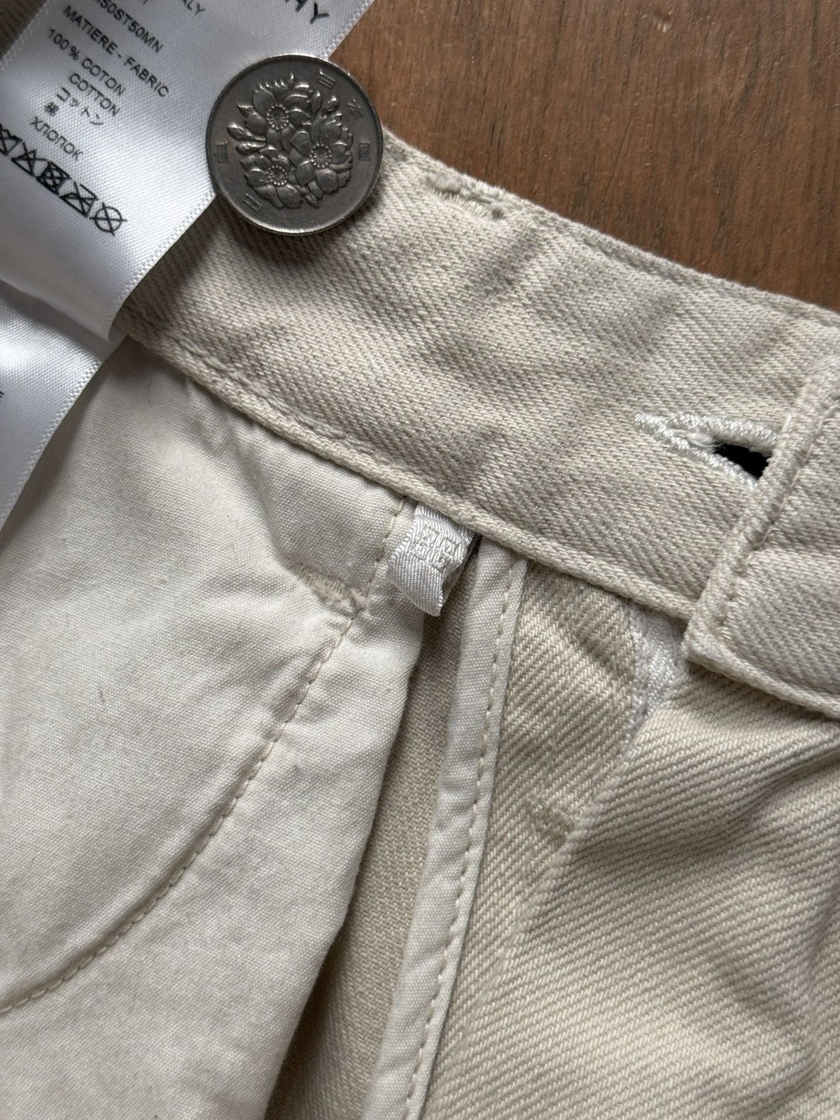 Givenchy Givenchy SS21 White Crackled Paint Denim Size US 30 / EU 46 - 10 Thumbnail