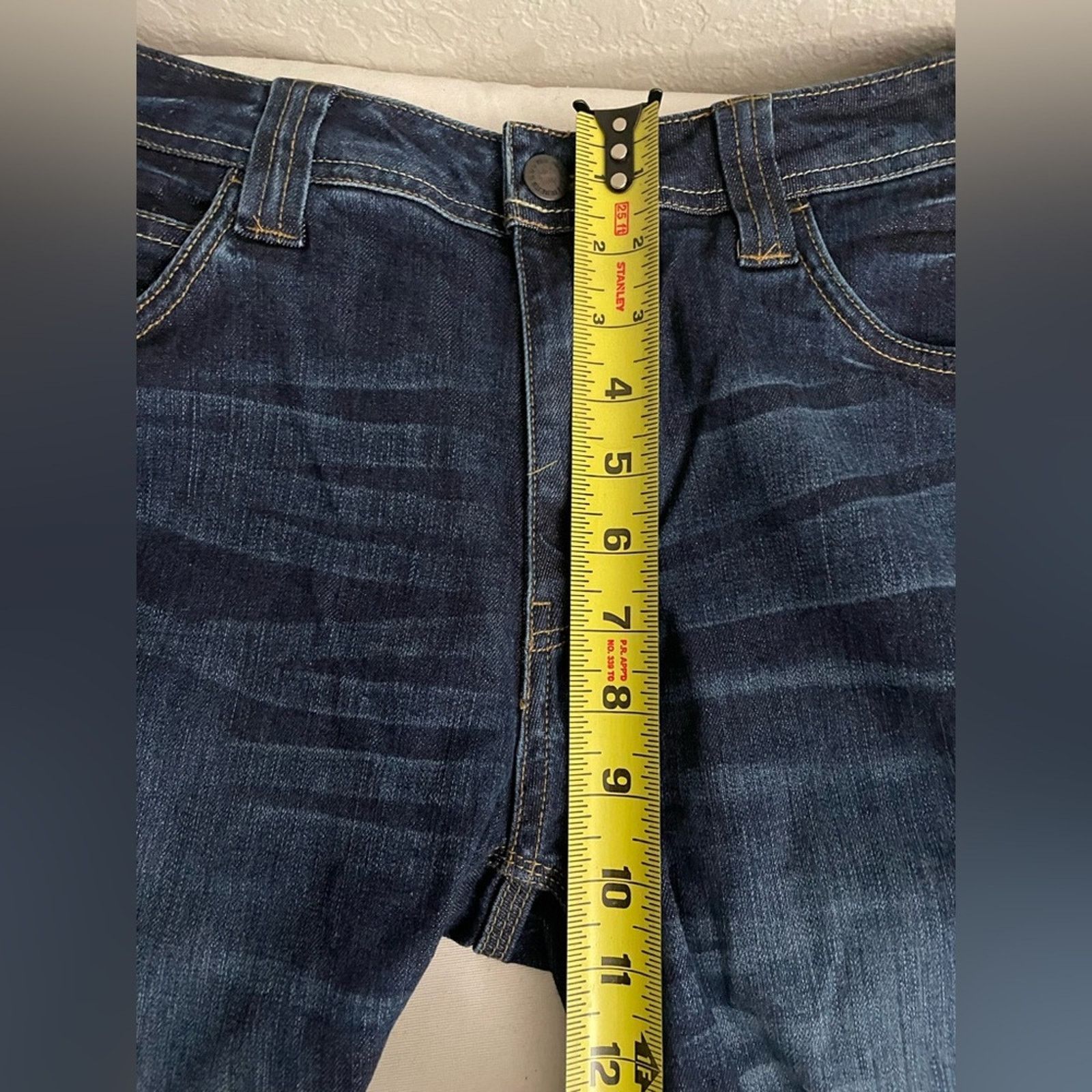 Wolverine Wolverine Women's Fr stretch Straight Leg Curvy Jeans 12 Size 34" / US 12 / IT 48 - 12 Thumbnail