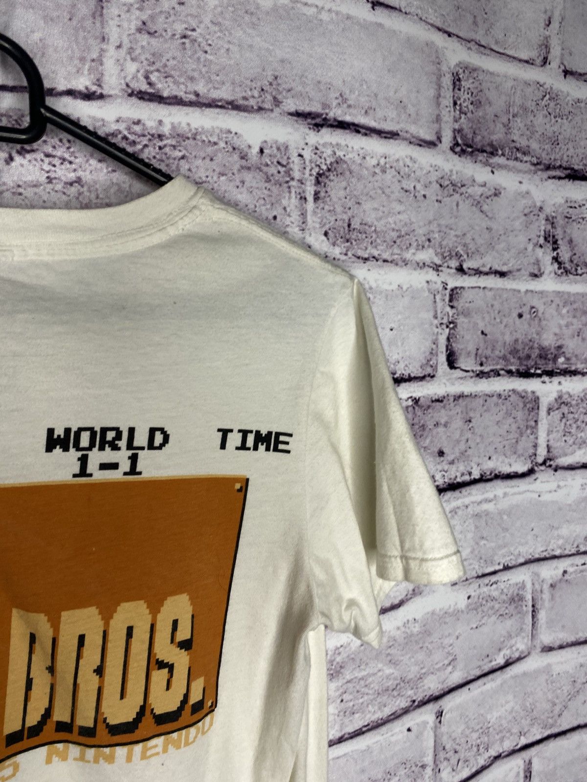 Nintendo Mens Uniqlo x Nintendo x mario T-shirt big logo size S Size US S / EU 44-46 / 1 - 13 Thumbnail