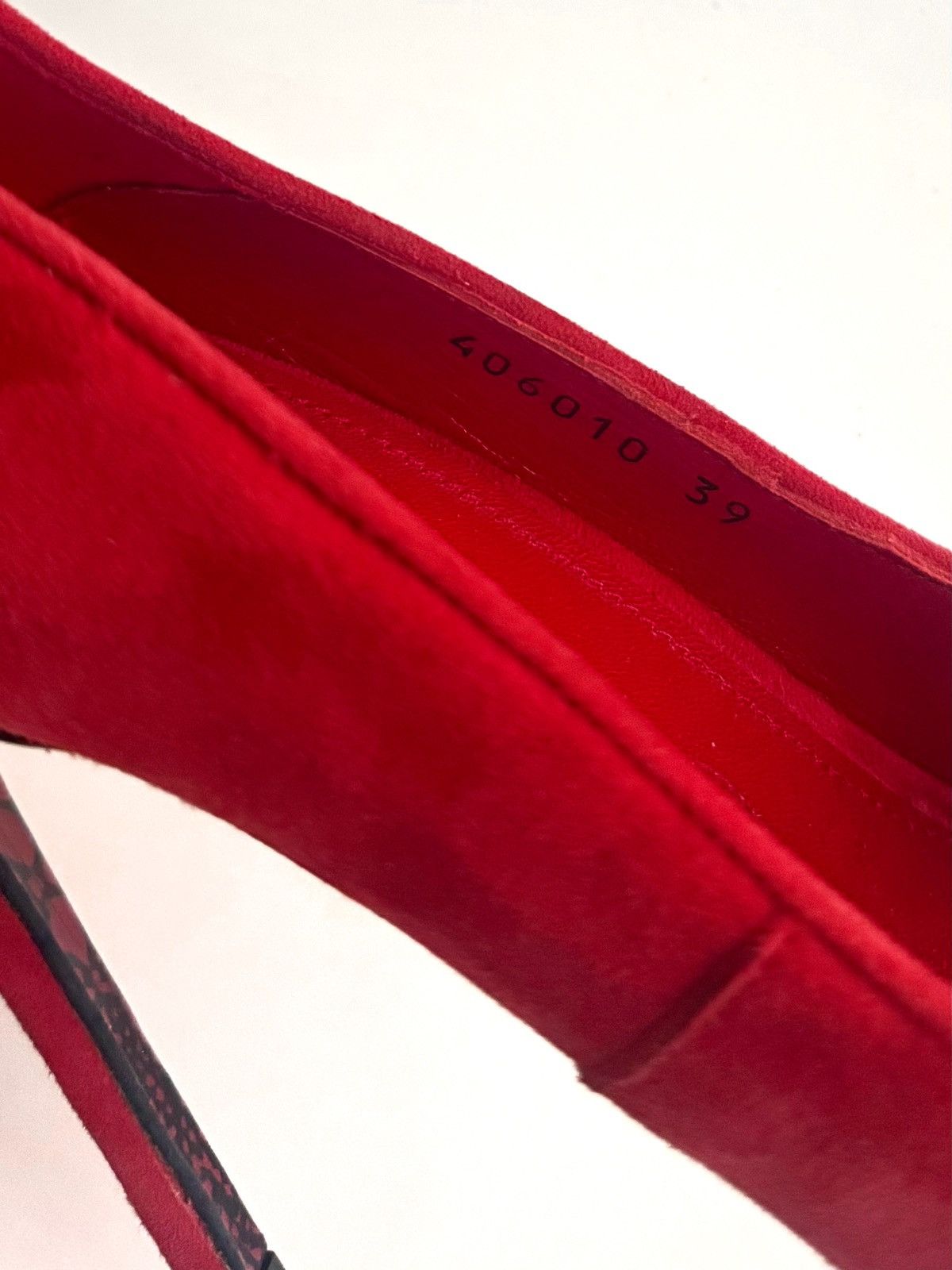 Paciotti Extremely rare red dagger heels with a metallic gold. Size US 8 / IT 38 - 4 Thumbnail