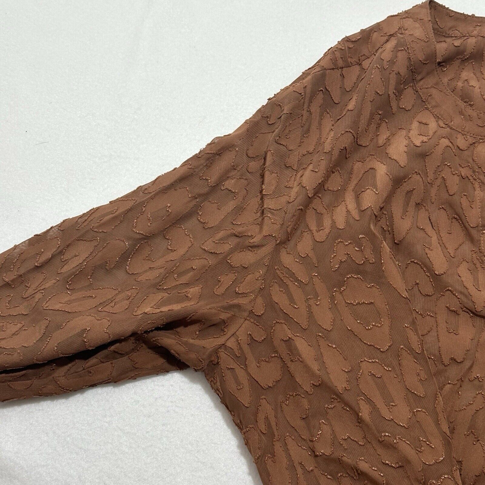 Chicos Chicos Large Brown Animal Print 3/4 Sleeve Sheer Blouse Size L / US 10 / IT 46 - 5 Thumbnail