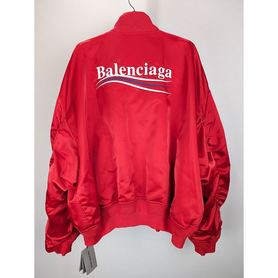 Balenciaga o1rshd1 Oversize Bomber Jacket in Red Size US S / EU 44-46 / 1 - 12 Thumbnail