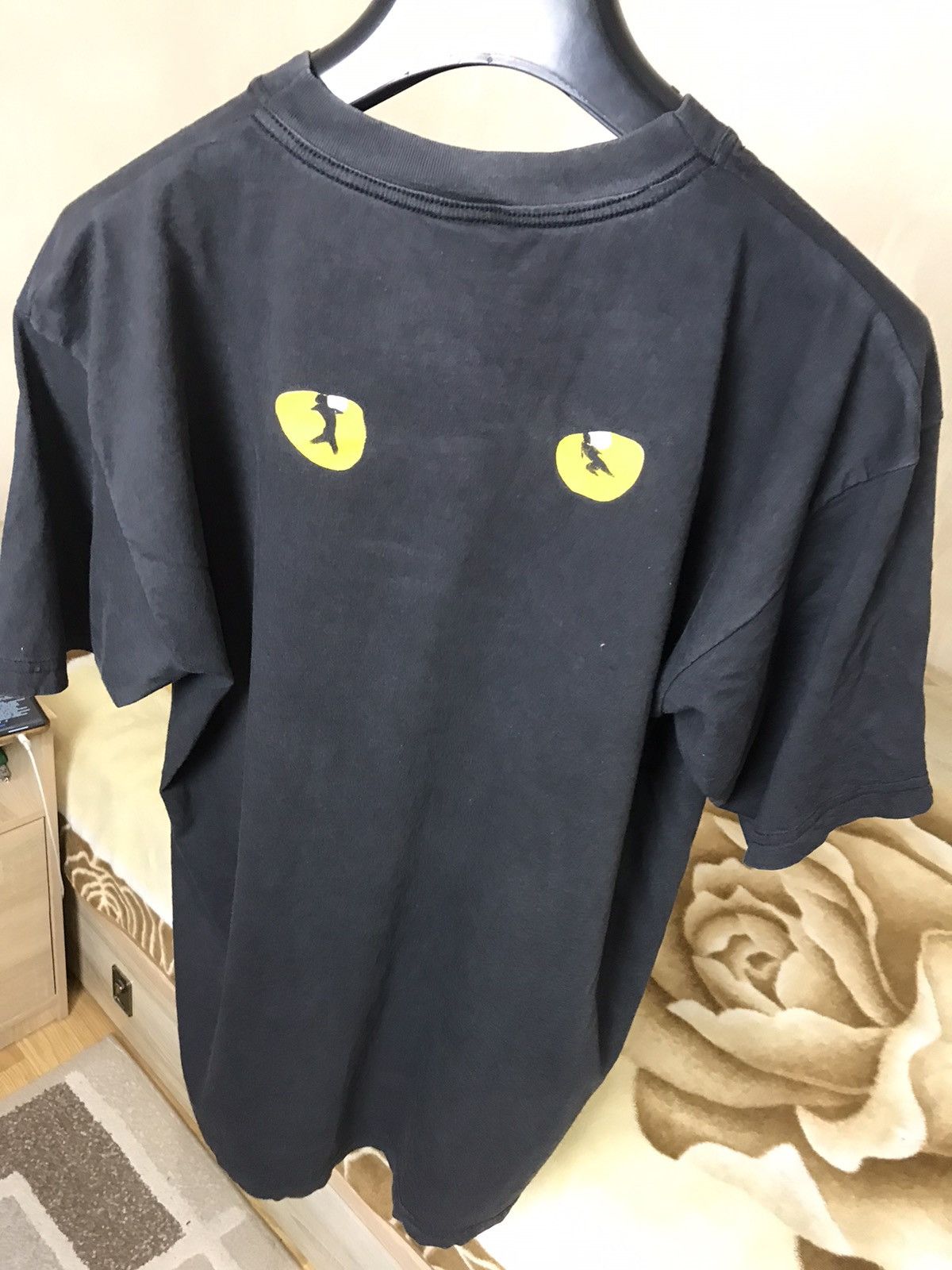 Band Tees × Vintage 🔥 Vintage CATS London 1981 T Shirt Rap Music Y2K Size US XL / EU 56 / 4 - 12 Thumbnail