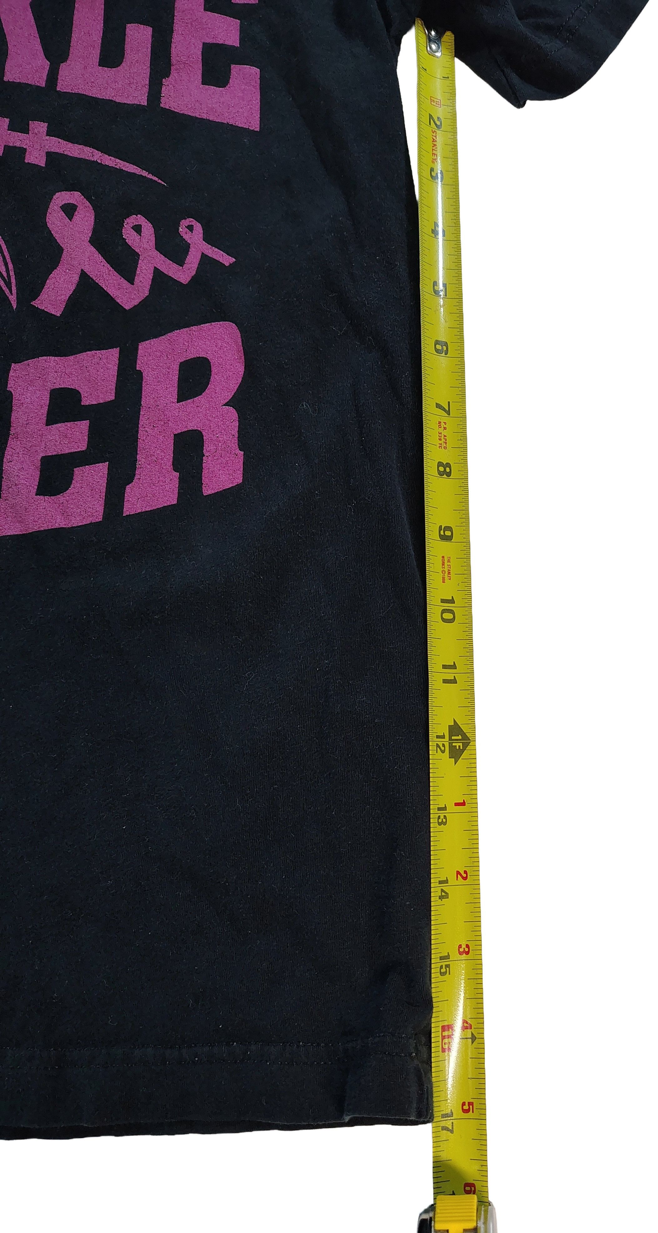 Other Women's Bella + Canvas Tackle Breast Cancer T-Shirt Size M / US 6-8 / IT 42-44 - 6 Thumbnail
