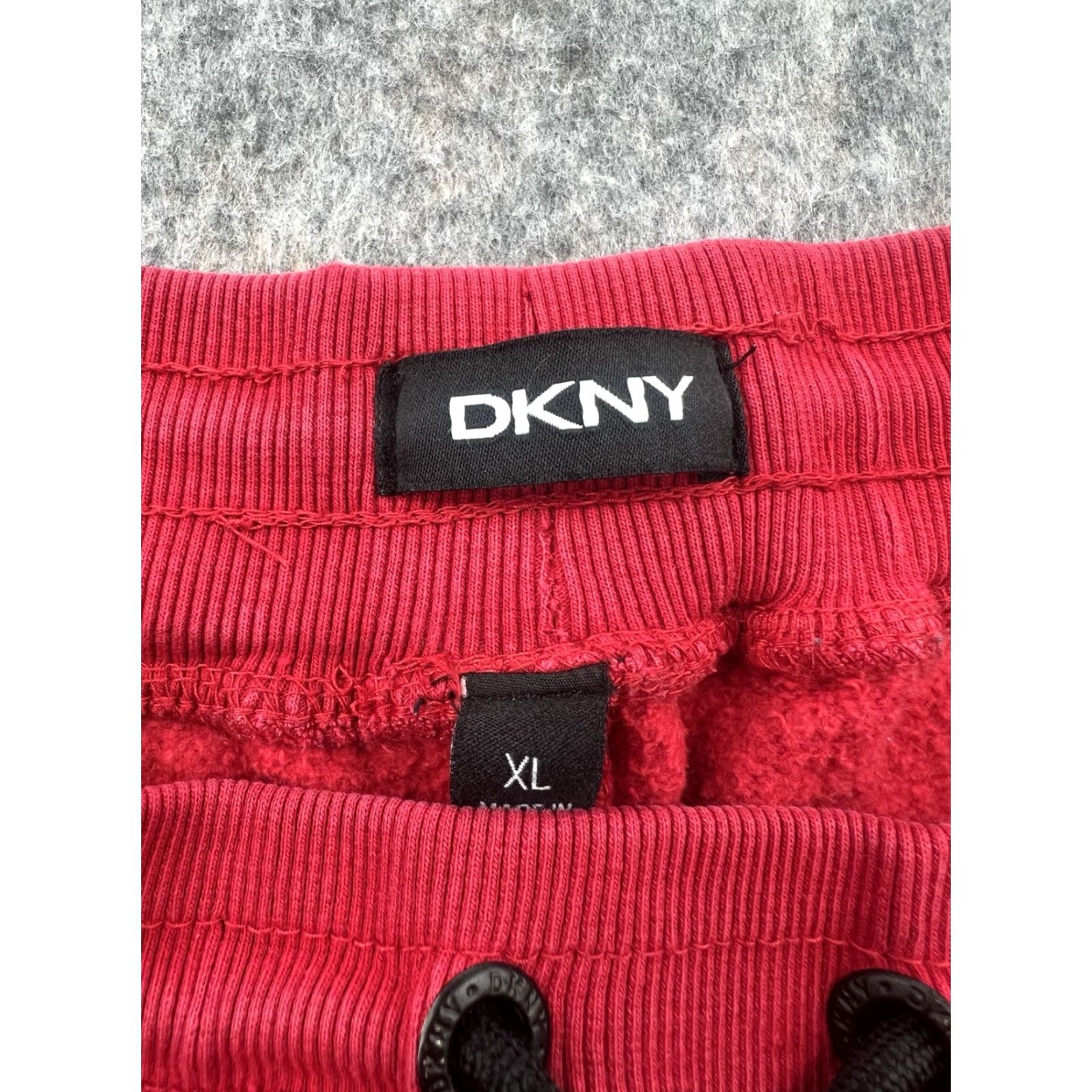 DKNY DKNY Jogger Pants Men's XL Red Fleece Drawstring Sweatpants | Size XL | Cotton Blend Polyester Athletic Tapered Inseam 29 in Pockets Elastic Waist Size US 36 / EU 52 - 5 Thumbnail