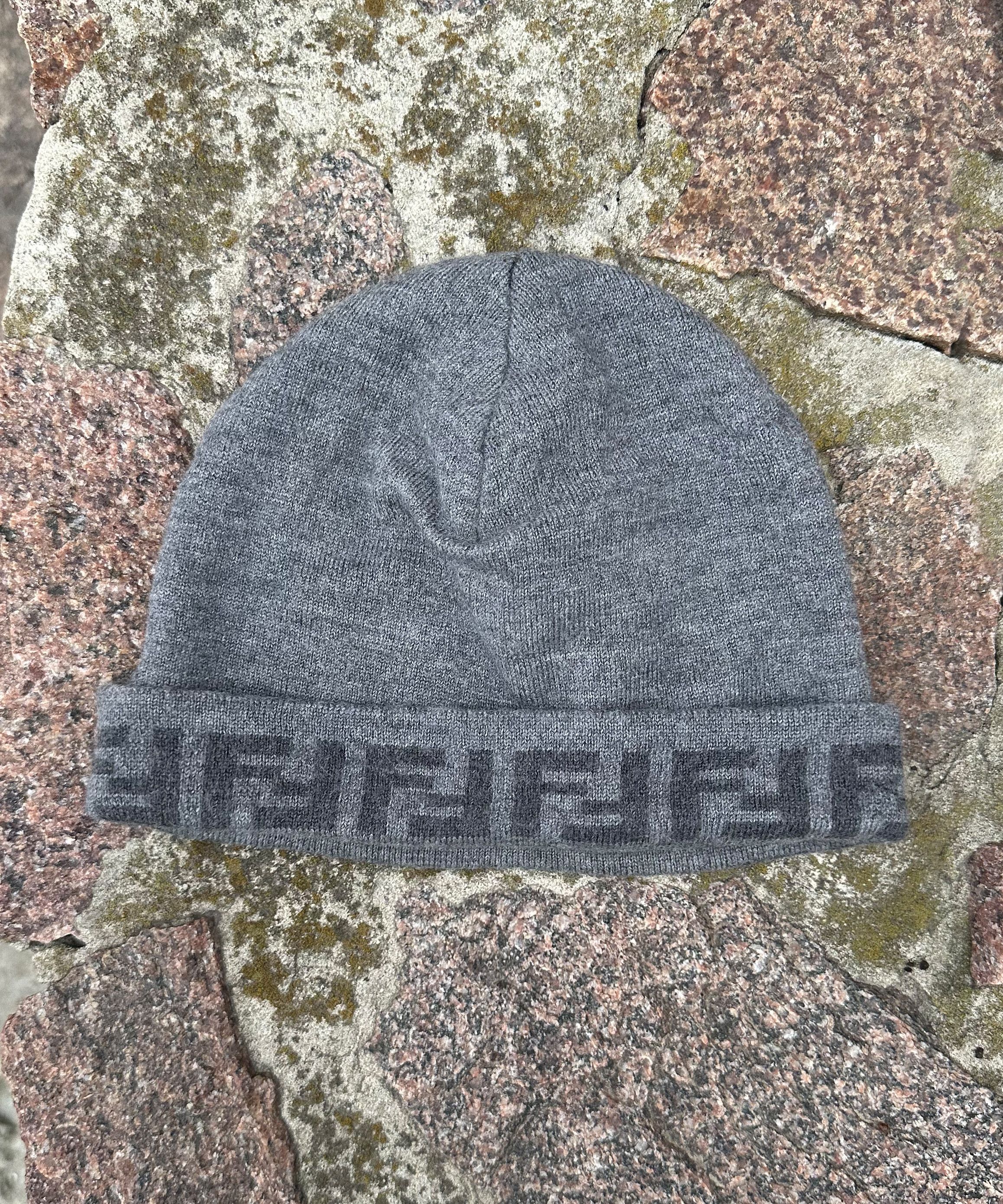 Fendi FENDI Hat Wool Beanie Monogram Zucca FF Logo Grey Size ONE SIZE - 1 Thumbnail