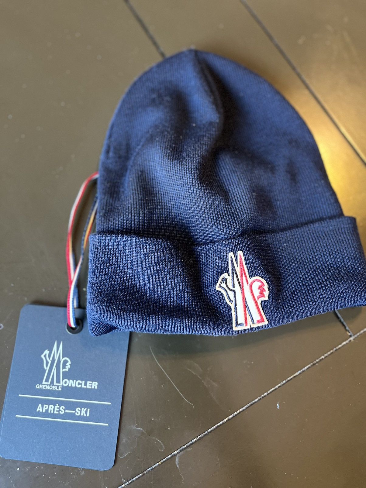 Moncler Grenoble Moniker Skull Cap Barrett Tricot Size ONE SIZE - 1 Thumbnail