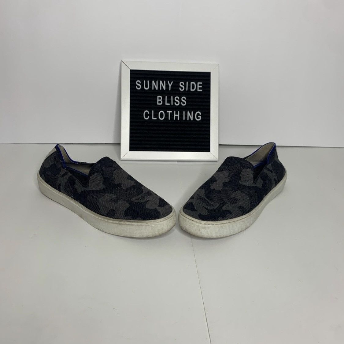 Rothy's Rothy’s Gray Multi Colored Camo Athletic Slip On Size 7.5 Size US 7.5 / IT 37.5 - 5 Thumbnail