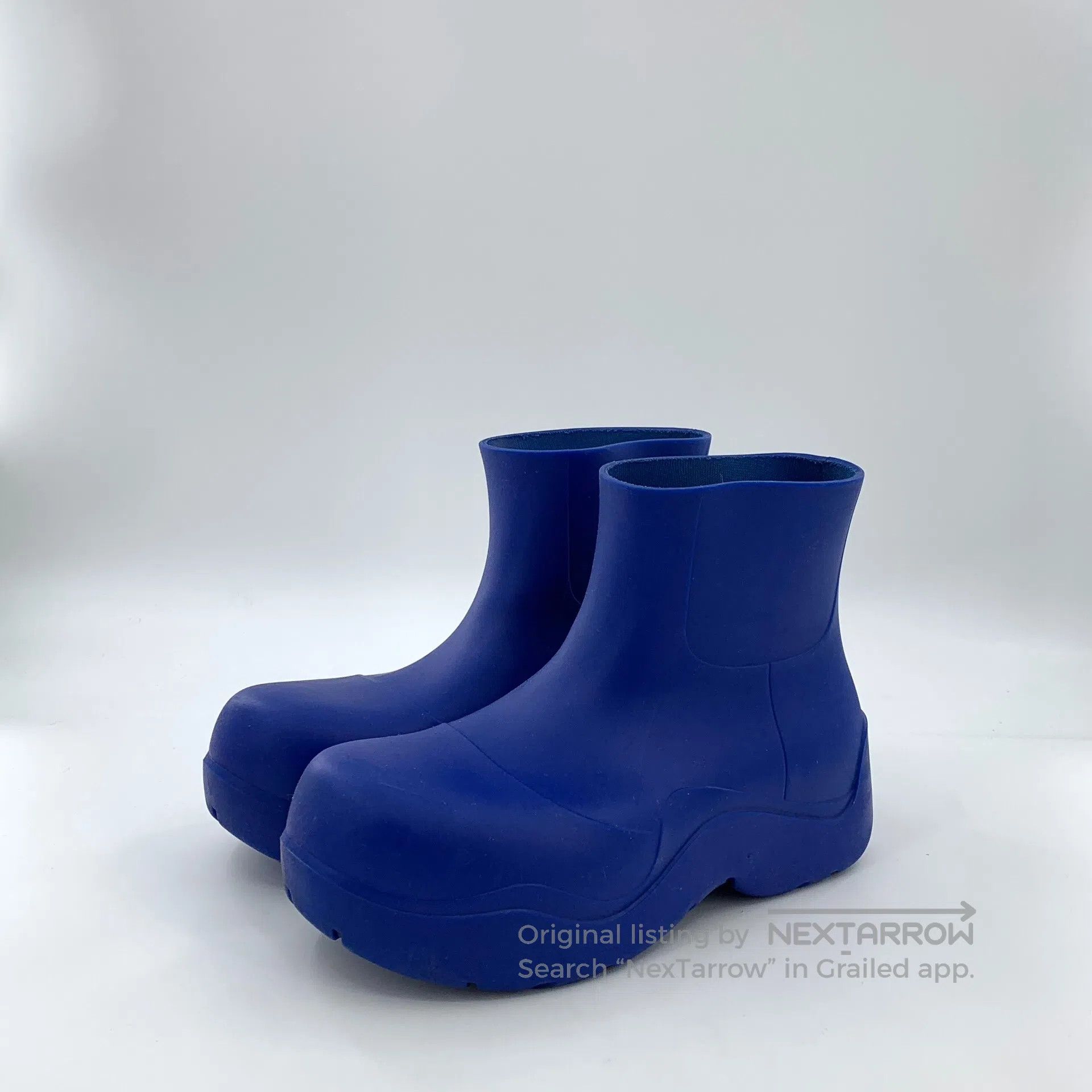 Bottega Veneta Bottega Veneta Dark Blue Rubber Thick Sole Short Boots Rai Size US 9.5 / IT 39.5 - 1 Thumbnail
