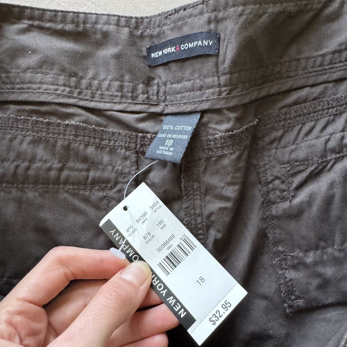 Other Y2K Era New York & Company Low Rise Roll Tab Bootcut Pants Size 40" / US 18 - 4 Thumbnail