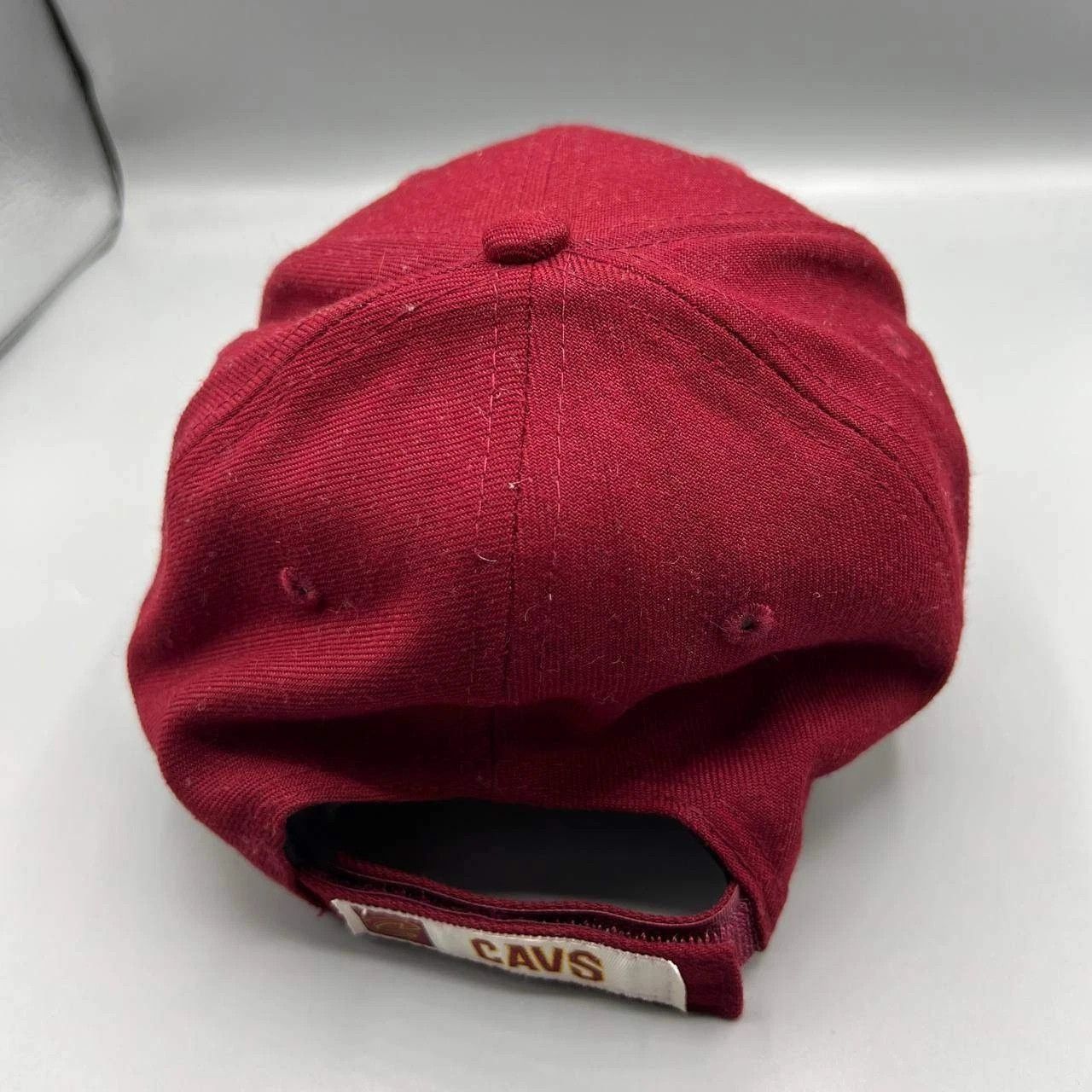New Era Cleveland Cavaliers Hat Men Red Embroidered Strap Back Cap Size ONE SIZE - 4 Thumbnail