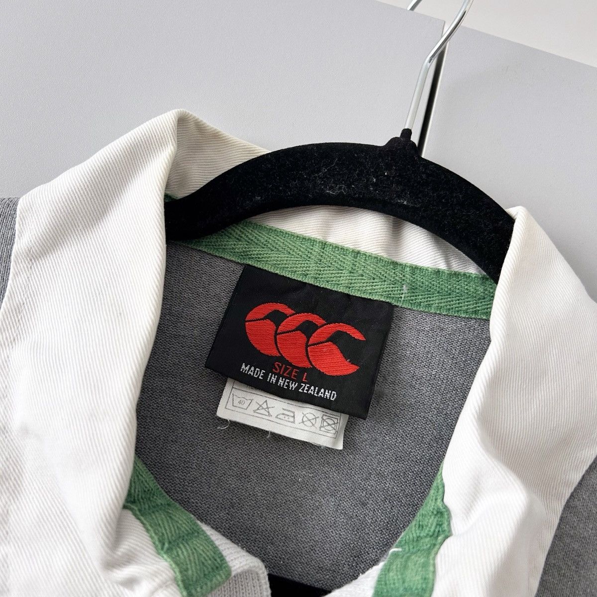 Vintage Ireland 2001 2002 jersey Rugby Canterbury vintage Irish Size US L / EU 52-54 / 3 - 3 Thumbnail
