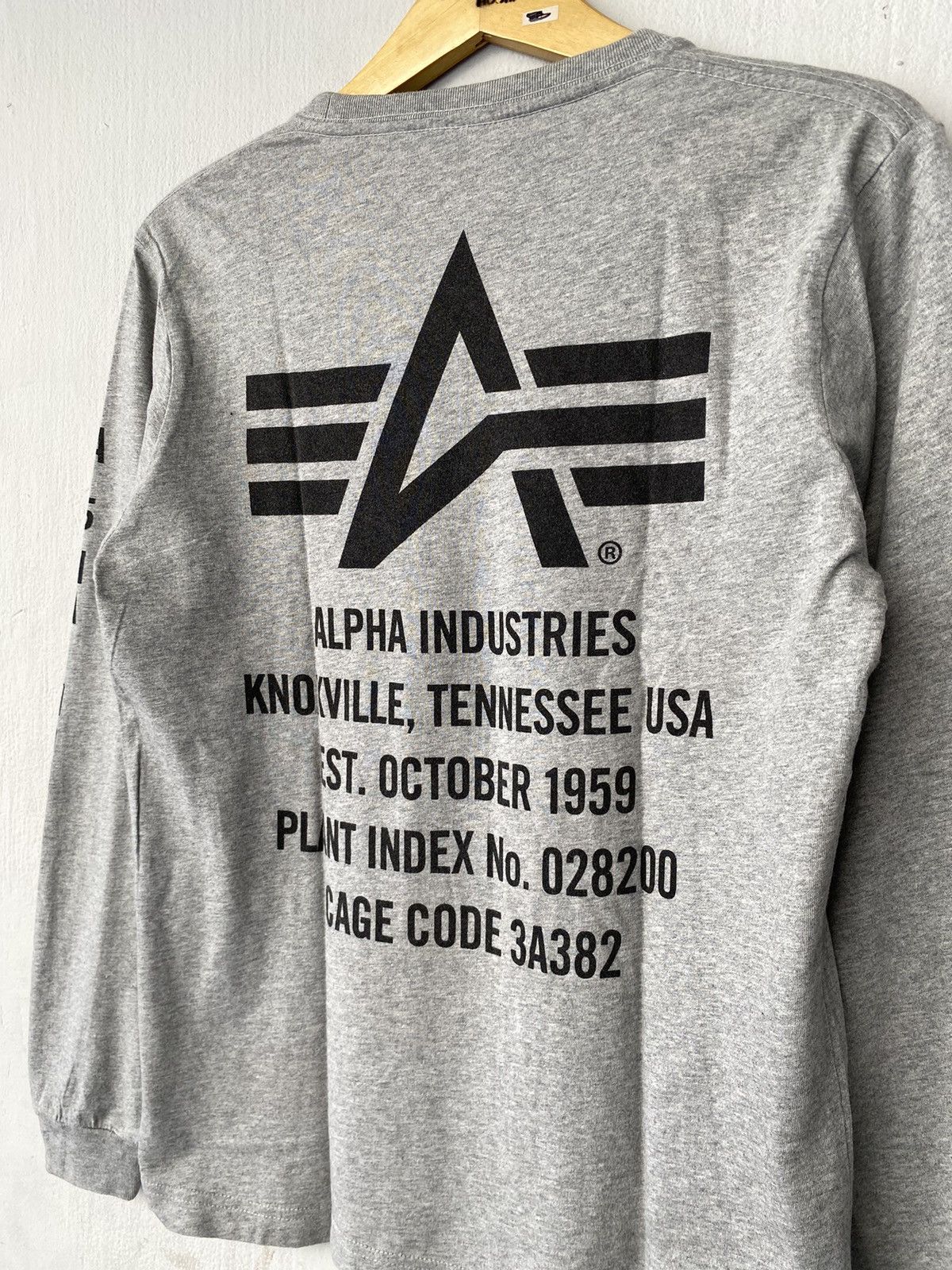 Alpha Industries Vintage Alpha Industries LS Tee Size US M / EU 48-50 / 2 - 7 Thumbnail
