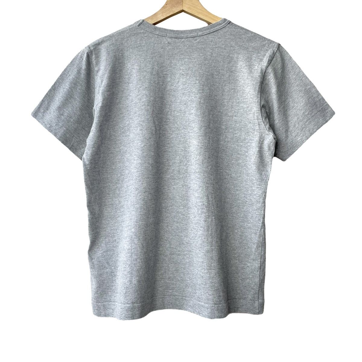 Comme des Garcons PLAY Comme des Garcons CdG Play Japan Small Logo WMN Tee Size L / US 10 / IT 46 - 2 Thumbnail