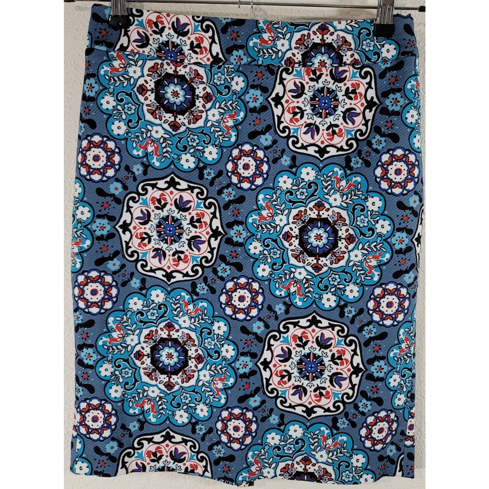 Other Loft Blue Floral Print Pencil Mini Skirt 2 Lined Lightweight Size 26" / US 2 / IT 38 - 1 Thumbnail