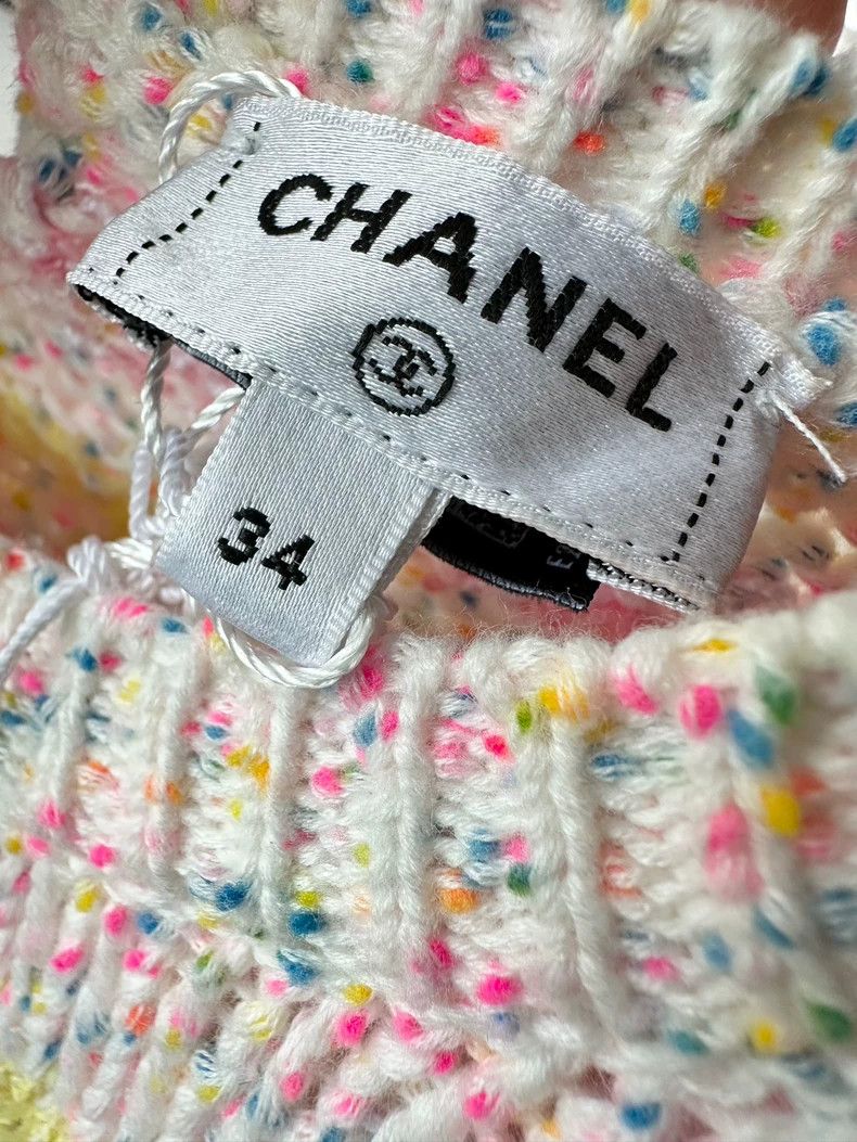 Chanel Chanel Colorful striped love inlaid short-sleeved knitwear Size XXS / US 00 / IT 34 - 5 Thumbnail