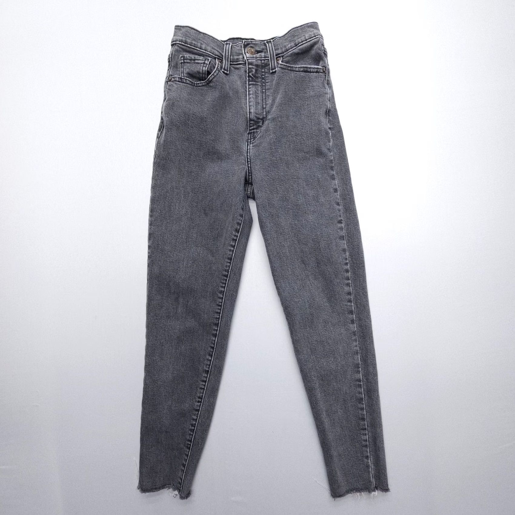 Levi's Levi's Jeans High Waisted Taper Regular 24 Black Denim Stretch 25" Inseam 5-Pocket USA Women Regular Levi's Black Jeans Size 42" / US 20 - 2 Thumbnail