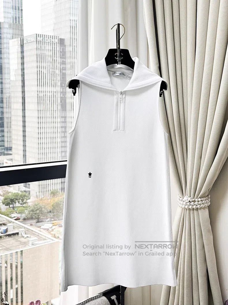 Dior Dior Navy Collar Lucky Star Embroidered Dress Size XS / US 0-2 / IT 36-38 - 1 Thumbnail