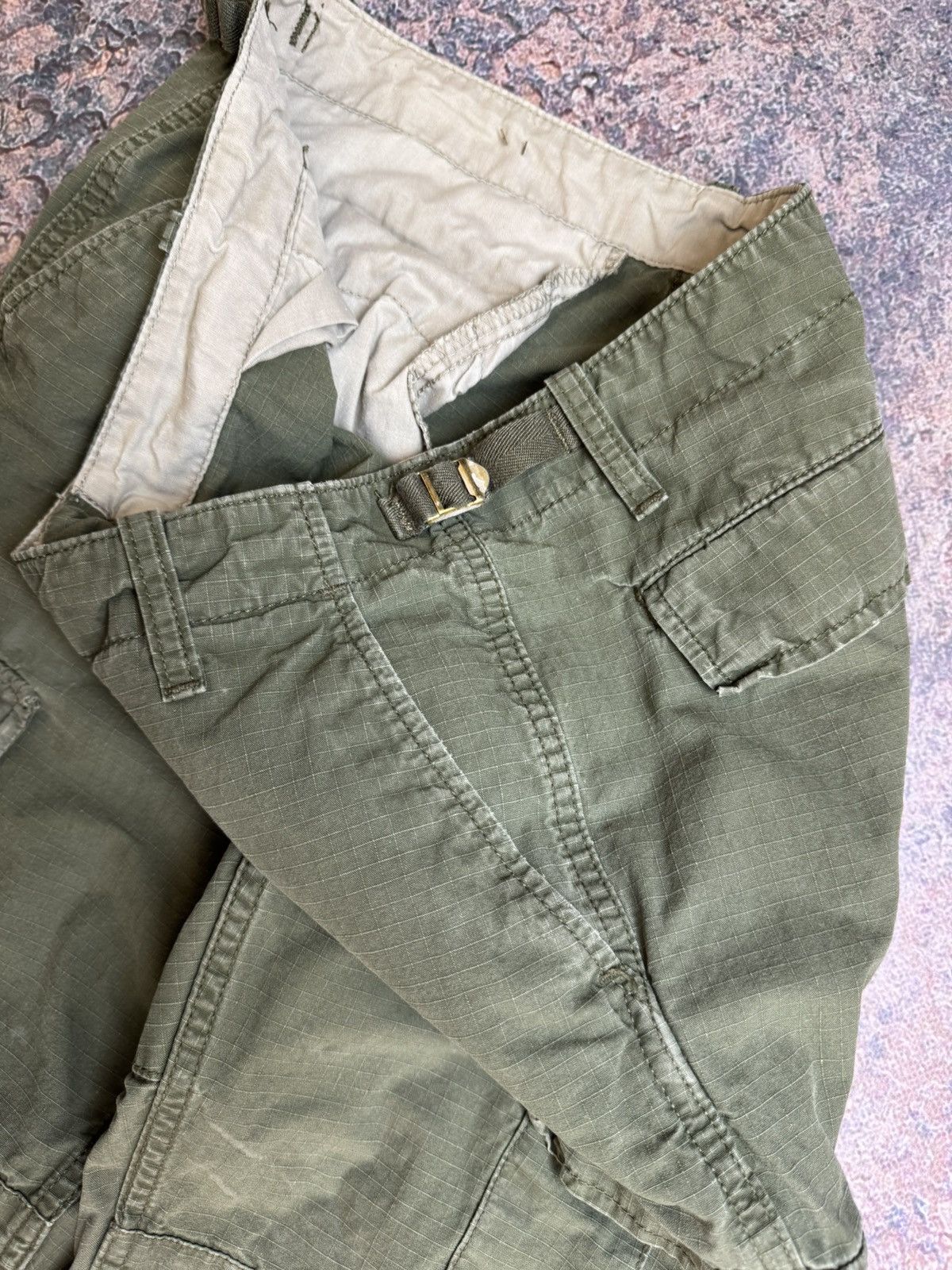 Carhartt × Vintage Carhartt vintage khaki cargo pants workwear size 31x30 Size US 31 - 15 Thumbnail