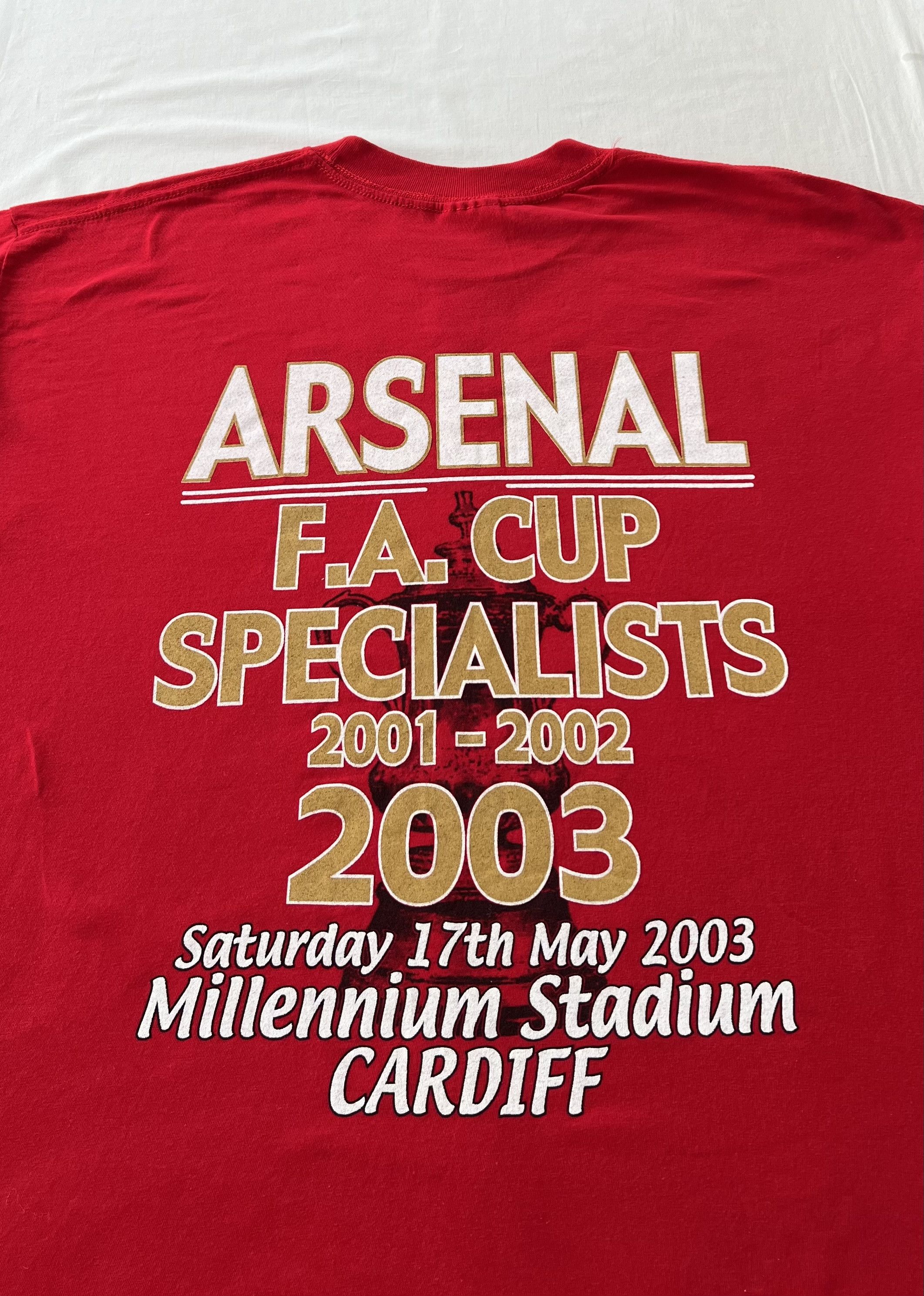 Vintage Vintage 2003 Arsenal FA Cup Final 2003 Red T-shirt Size US XL / EU 56 / 4 - 9 Thumbnail
