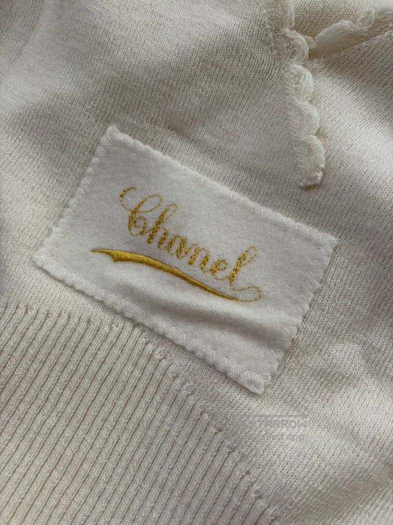 Chanel Chanel Autumn and winter wool letter logo embroidery V-nec Size XS / US 0-2 / IT 36-38 - 4 Thumbnail
