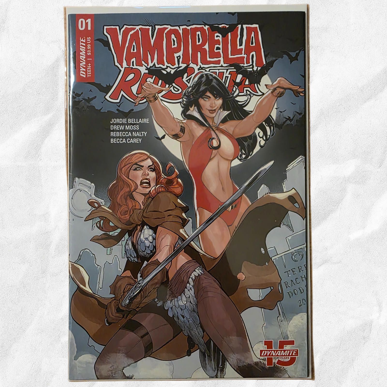 Other Red Sonja Vampirella #1 NM 2019 Dodson Cover Comic (C) Size ONE SIZE - 2 Thumbnail