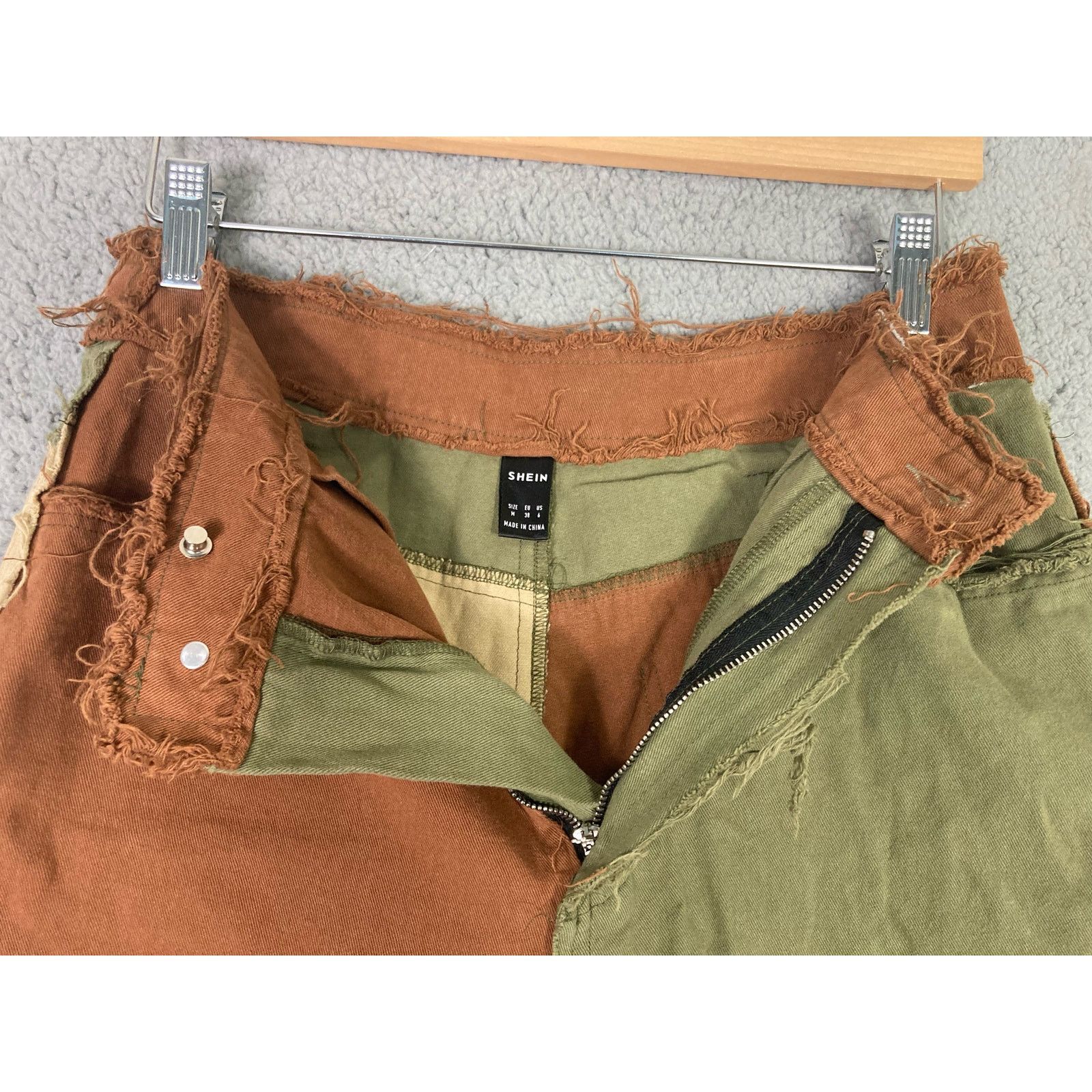 Shein Shein Mom Fit Patched Jeans Pants Women Size M Distressed Size 28" / US 6 / IT 42 - 11 Thumbnail