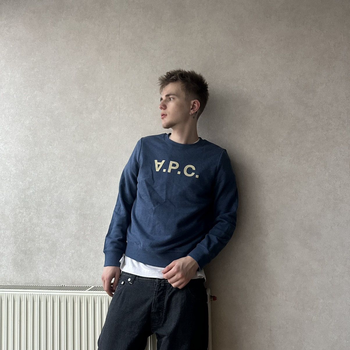 A.P.C. A.P.C Mens Flocked Logo Sweatshirt Pullover Streetwear Y2K Size US M / EU 48-50 / 2 - 2 Thumbnail